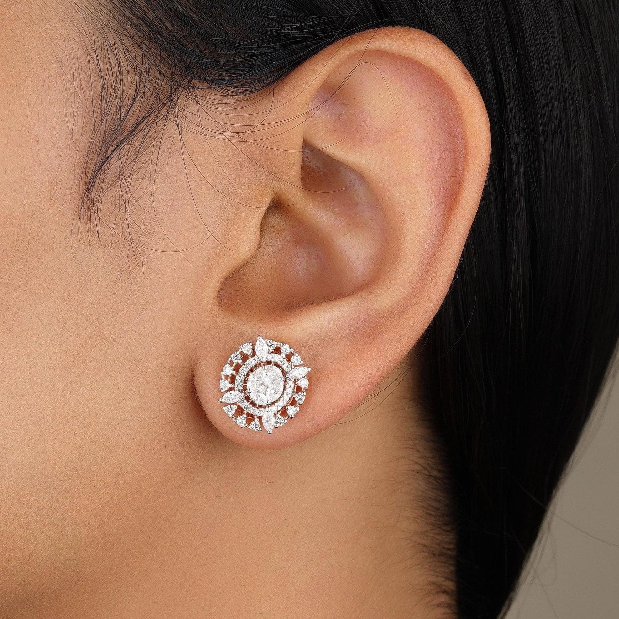 Art déco Boucle d'oreilles en or massif 14k avec diamant ovale (certifié) en vente