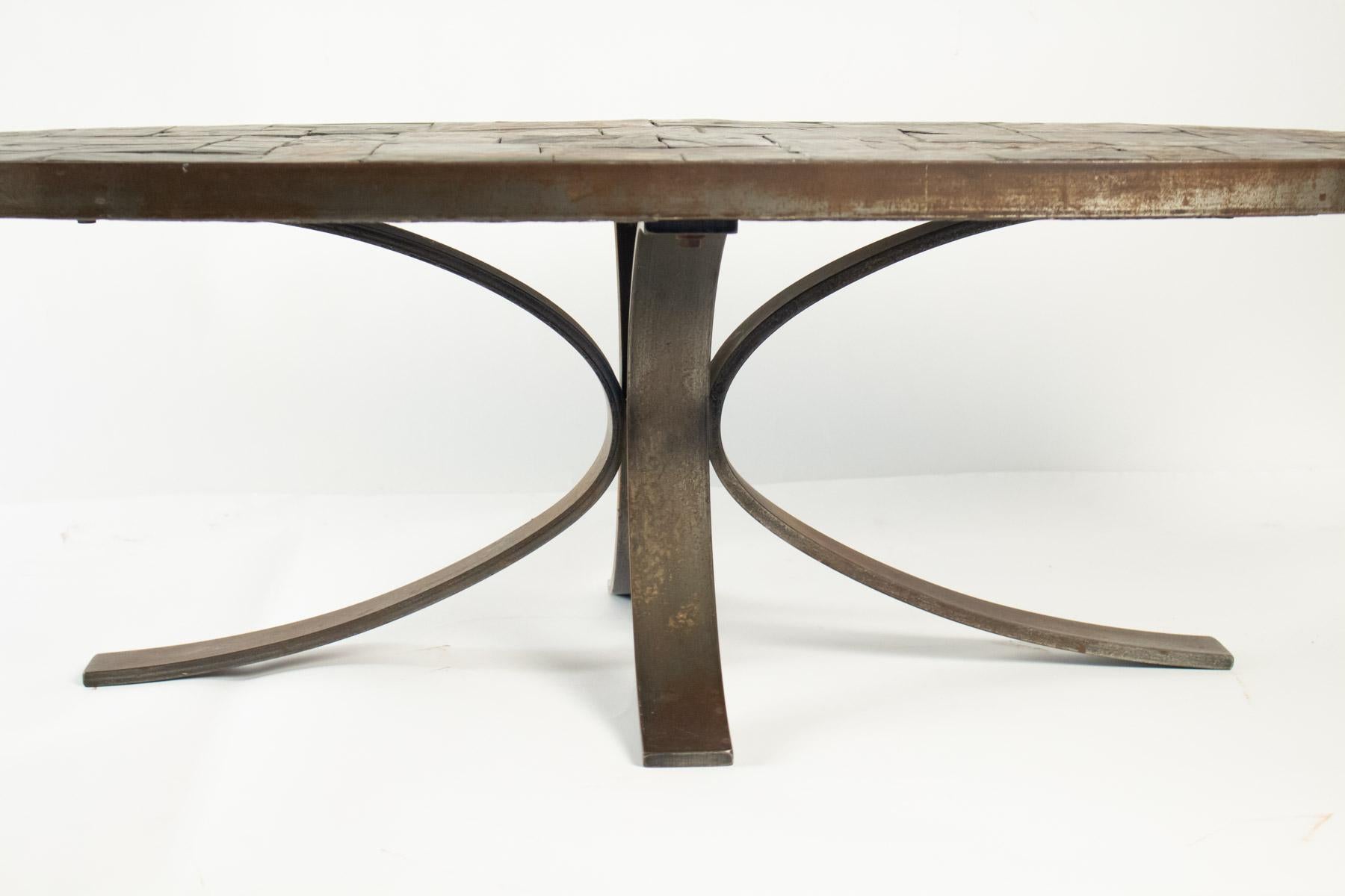 oval wrought iron coffee table