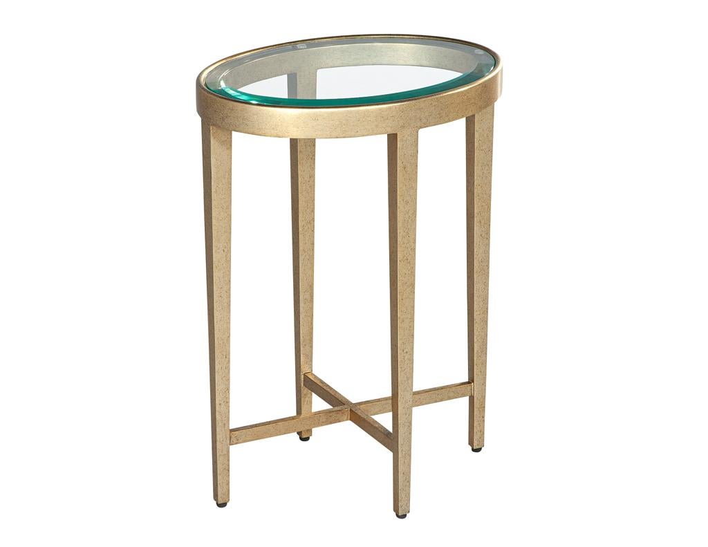 Table à boire contemporaine ovale en or en vente 2