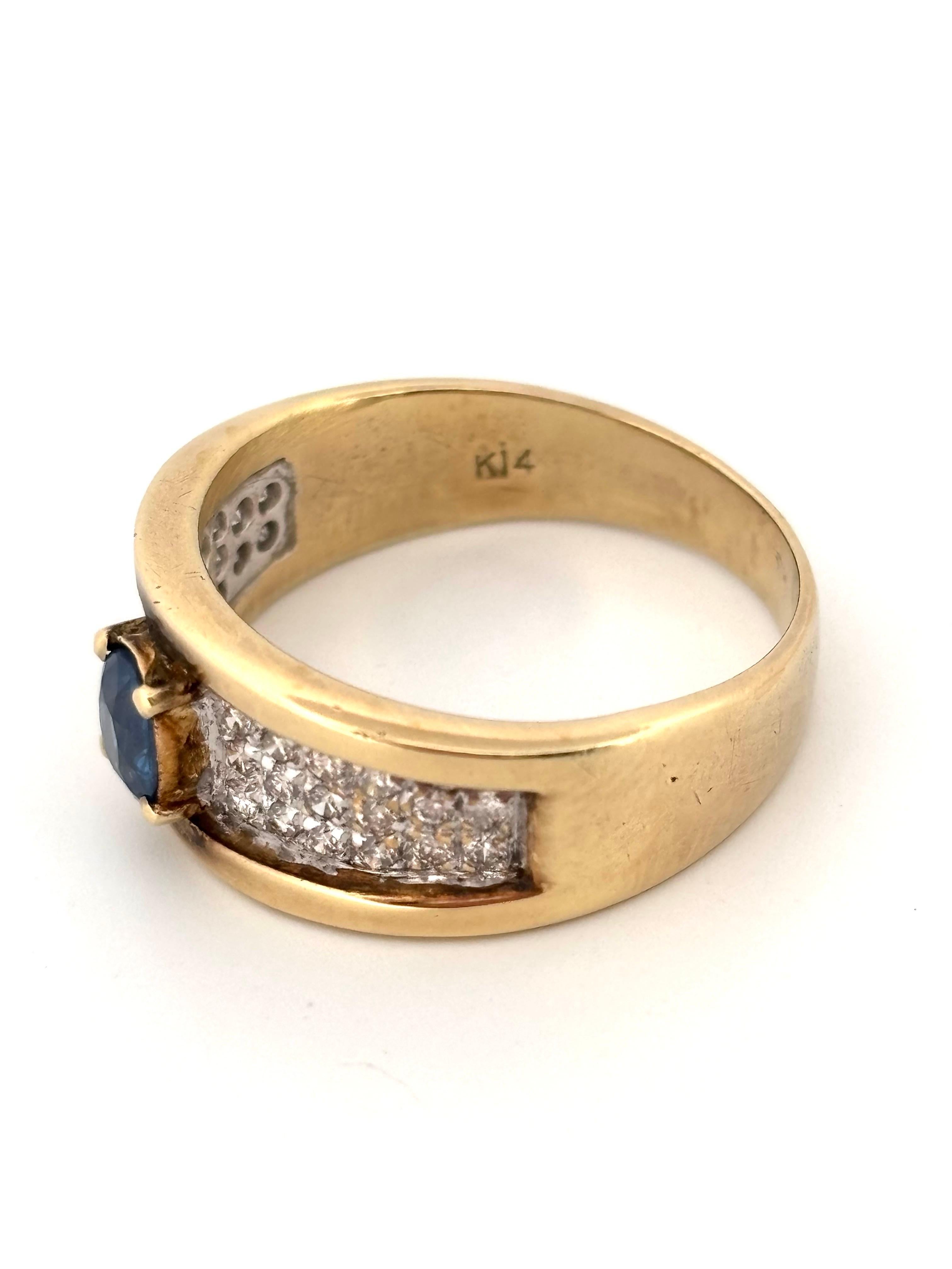 Bague en or jaune 14K avec saphir bleu de taille ovale 0,40ctw et diamant 0,16ctw Unisexe en vente