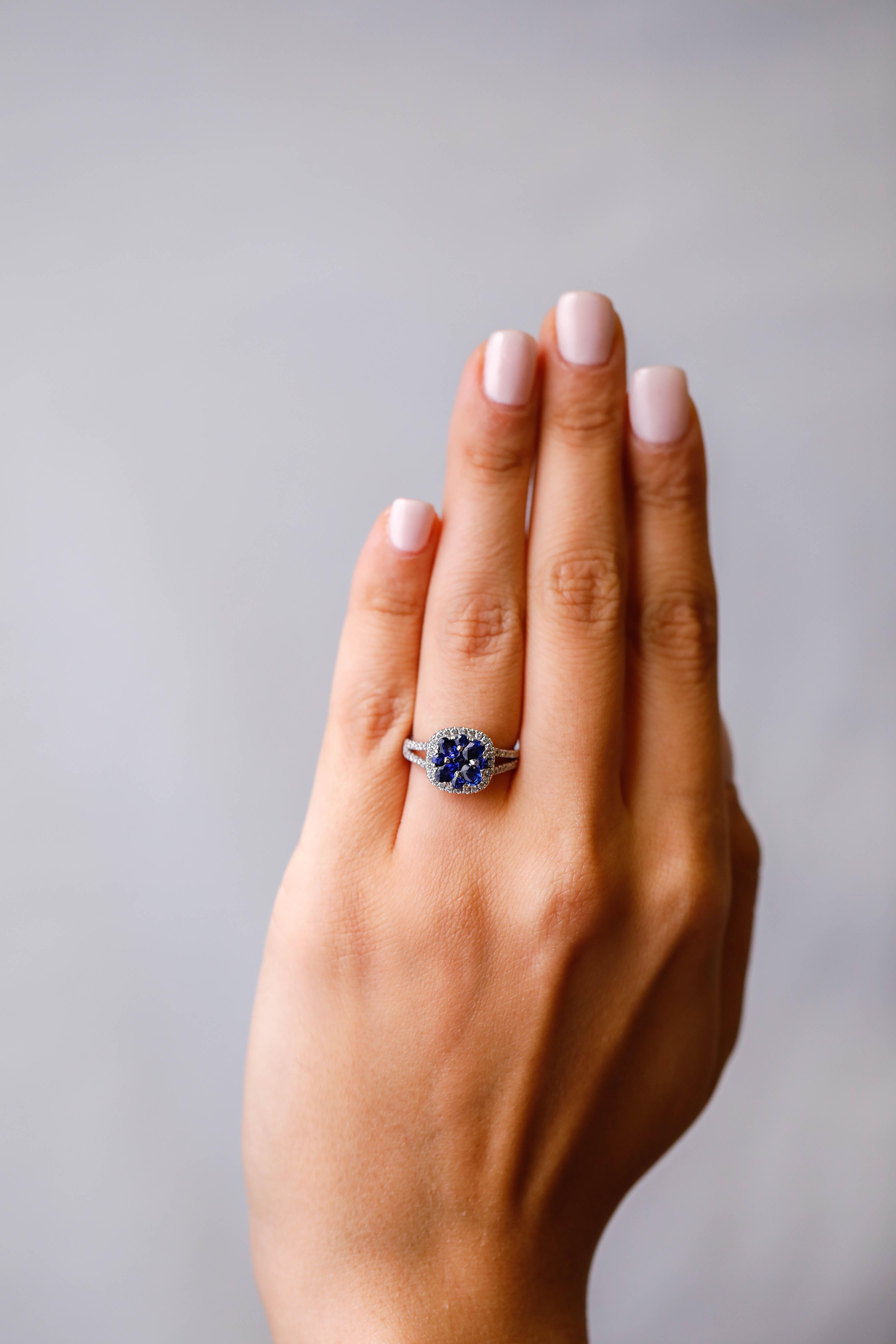 Verlobungsring, Ovalschliff 1,26 Karat blauer Saphir Diamant 18 Karat Weißgold Damen im Angebot