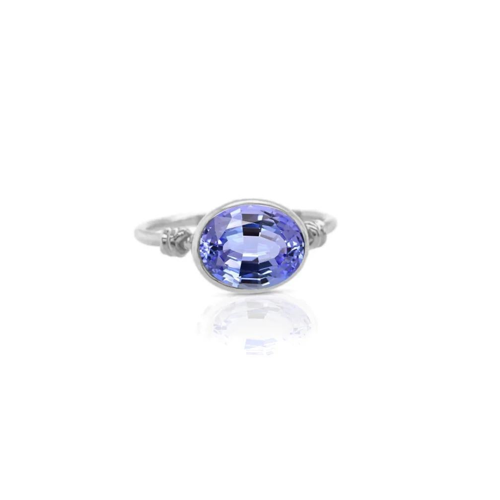 For Sale:  Oval Cut 3.85ct Tanzanite in Love Knot Style Ring in 18ct White Gold 14