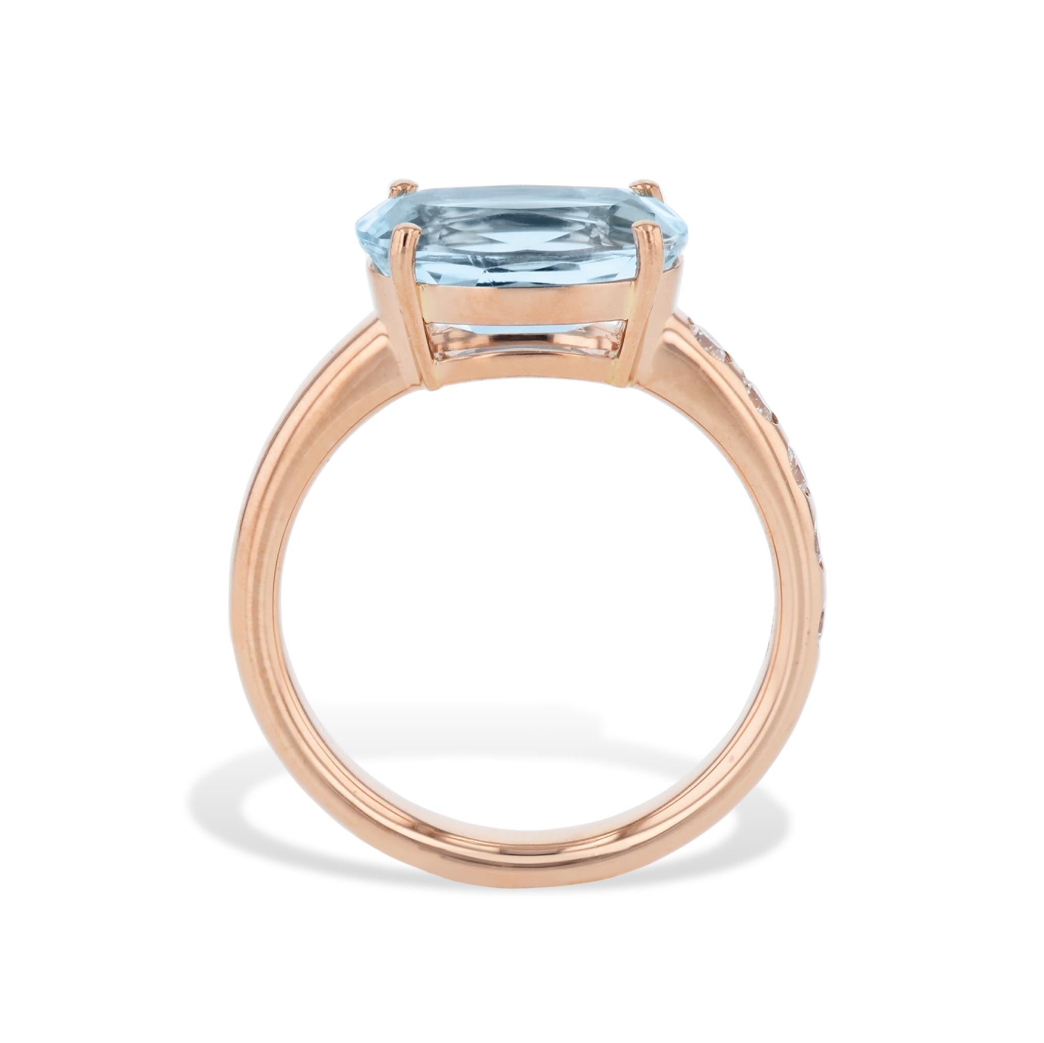Ring aus Roségold mit Aquamarin im Ovalschliff und Diamant (Moderne) im Angebot