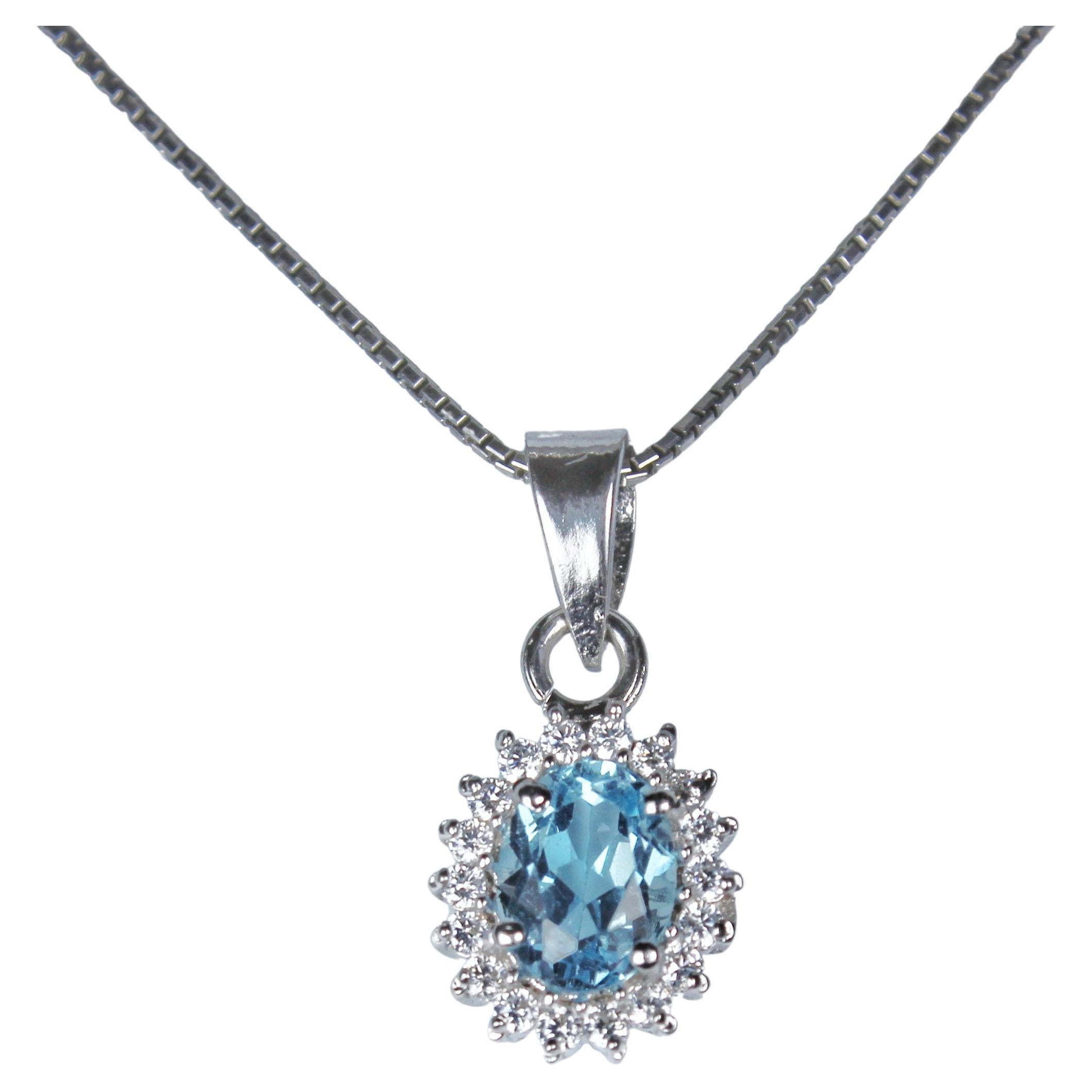 Oval Cut Aquamarine Pendant For Sale