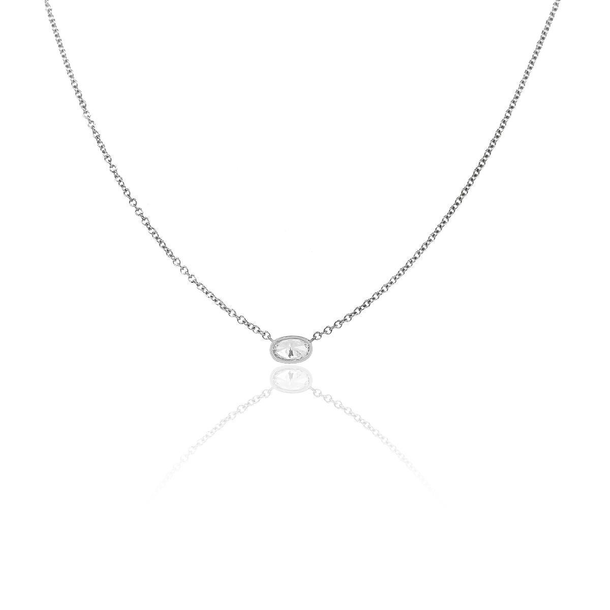 Material: 18k White Gold
Measurements: 18″ in length with shortening of 16