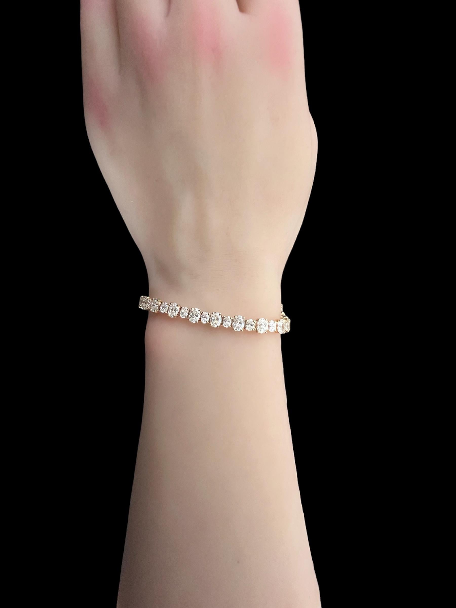 Modern Oval Cut Big & Small Diamond Bracelet in 18K Rose Gold (10.57ct VVS) by Arnav For Sale