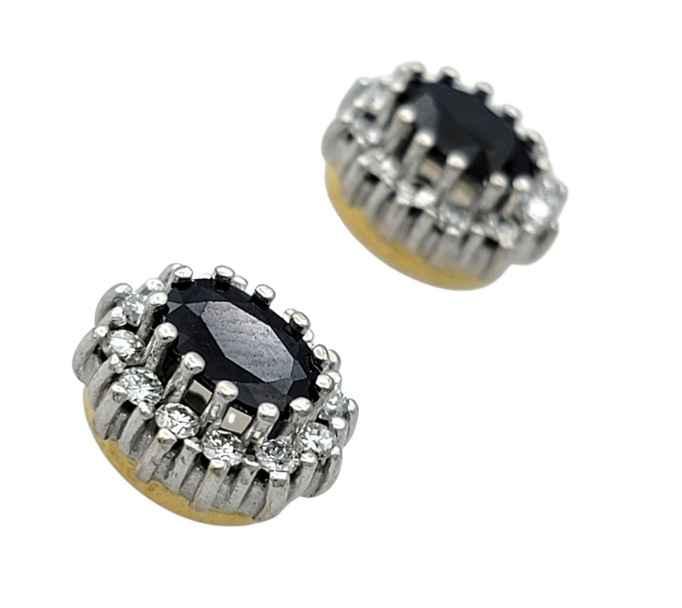 Halo-Ohrstecker mit schwarzem Saphir und Diamant im Ovalschliff aus zweifarbigem 18 Karat Gold im Zustand „Hervorragend“ im Angebot in Scottsdale, AZ