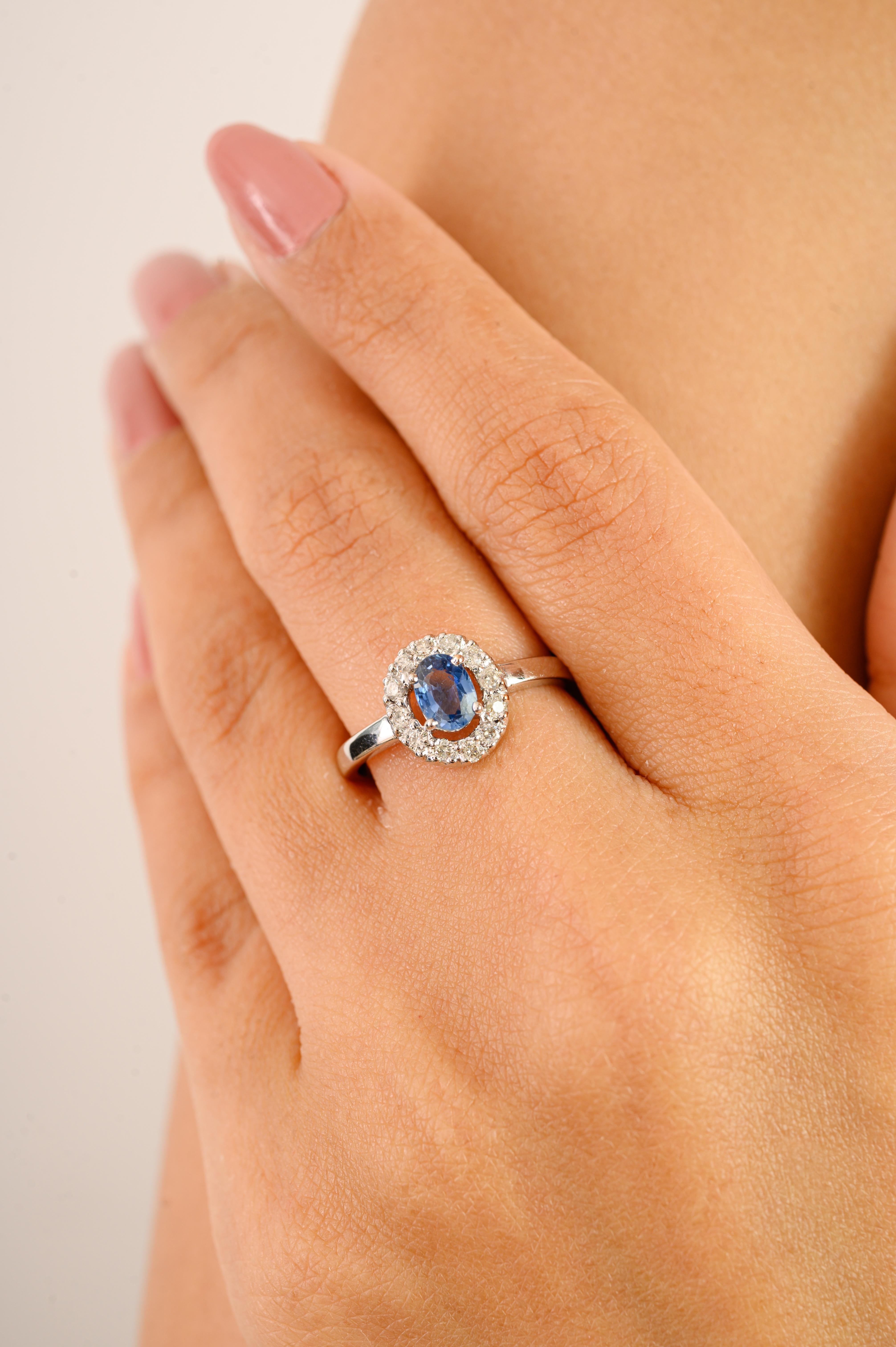 En venta: Anillo halo de zafiro azul talla oval y diamante en oro blanco macizo de 14k joyería Regalo  8