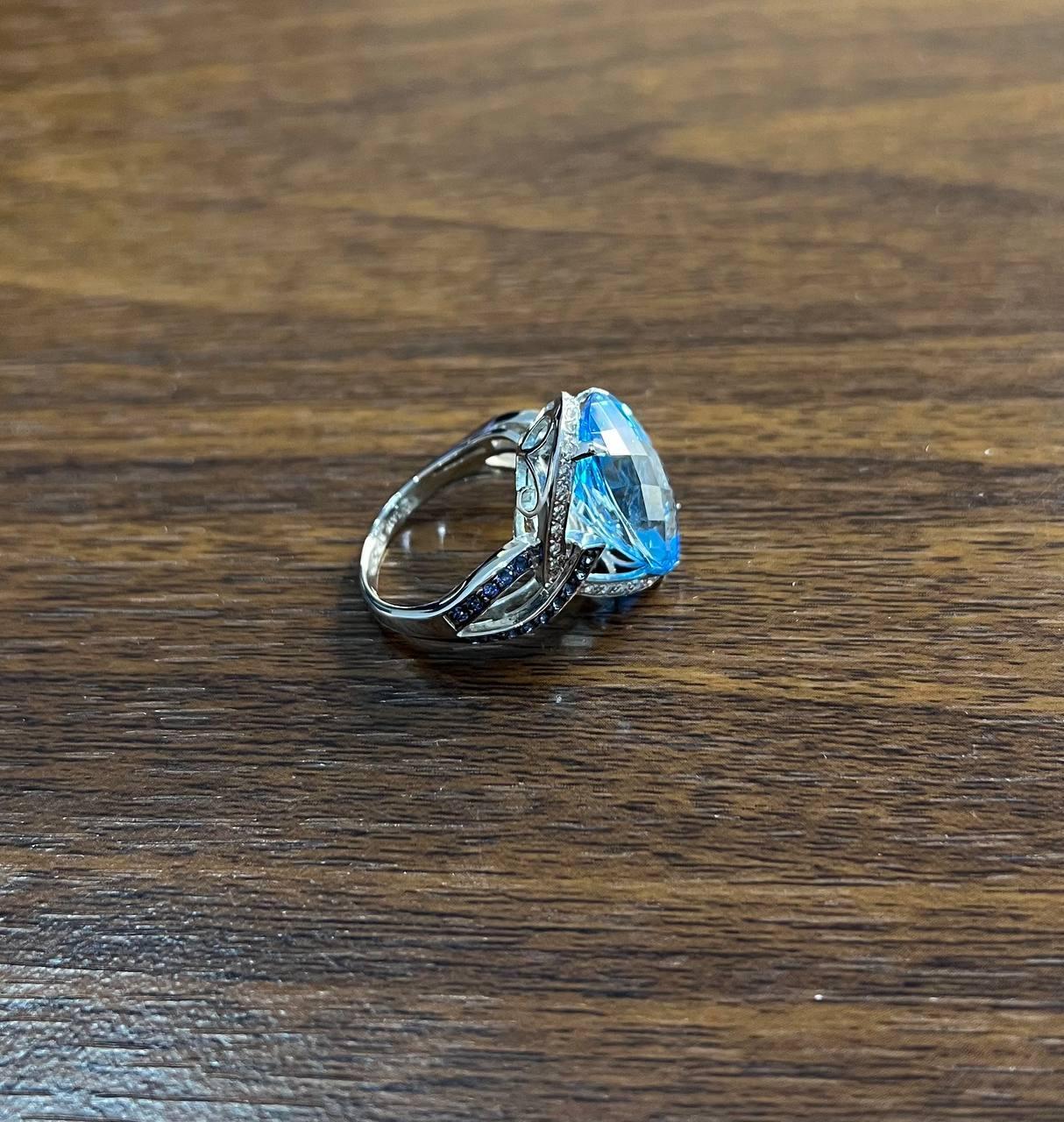Oval Cut Blue Topaz Intertwining Sapphire Diamond Halo White Gold Statement Ring In New Condition For Sale In Oakton, VA