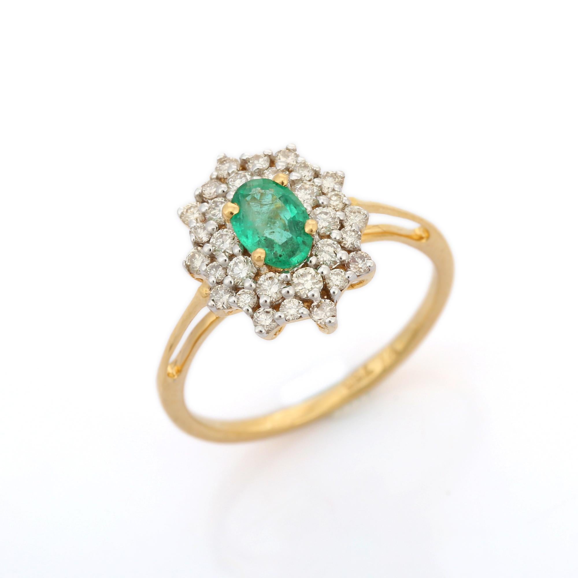 For Sale:  Oval Cut Brilliant Halo Diamond Emerald Wedding Ring in 18K Solid Yellow Gold 5