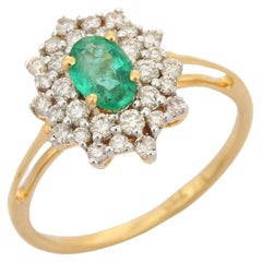Oval Cut Brilliant Halo Diamond Emerald Wedding Ring in 18K Solid Yellow Gold