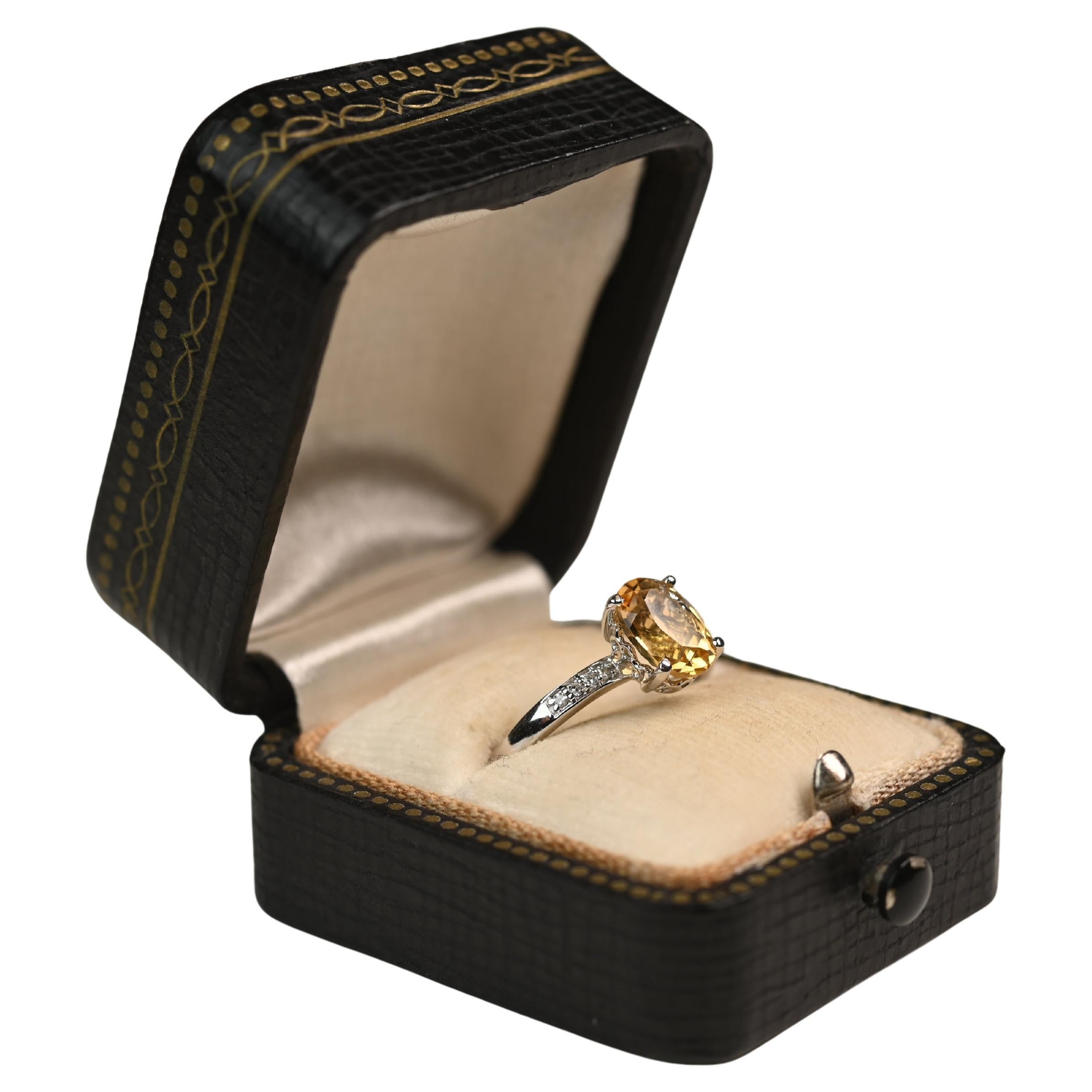 1.30 Carat Oval Cut Citrine Engagement Ring. Diamond Accent Ring 14K White Gold For Sale
