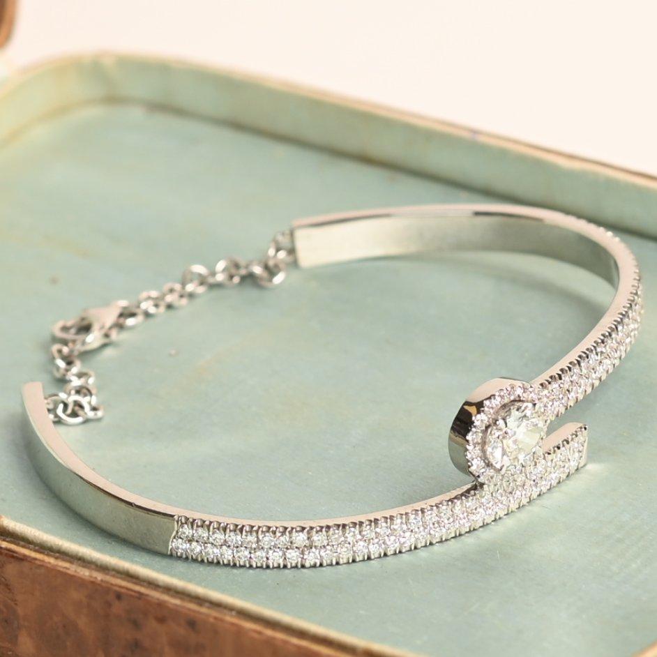 Pulsera de diamantes talla oval (aprox. 1,30 quilates), oro blanco Corte oval en venta