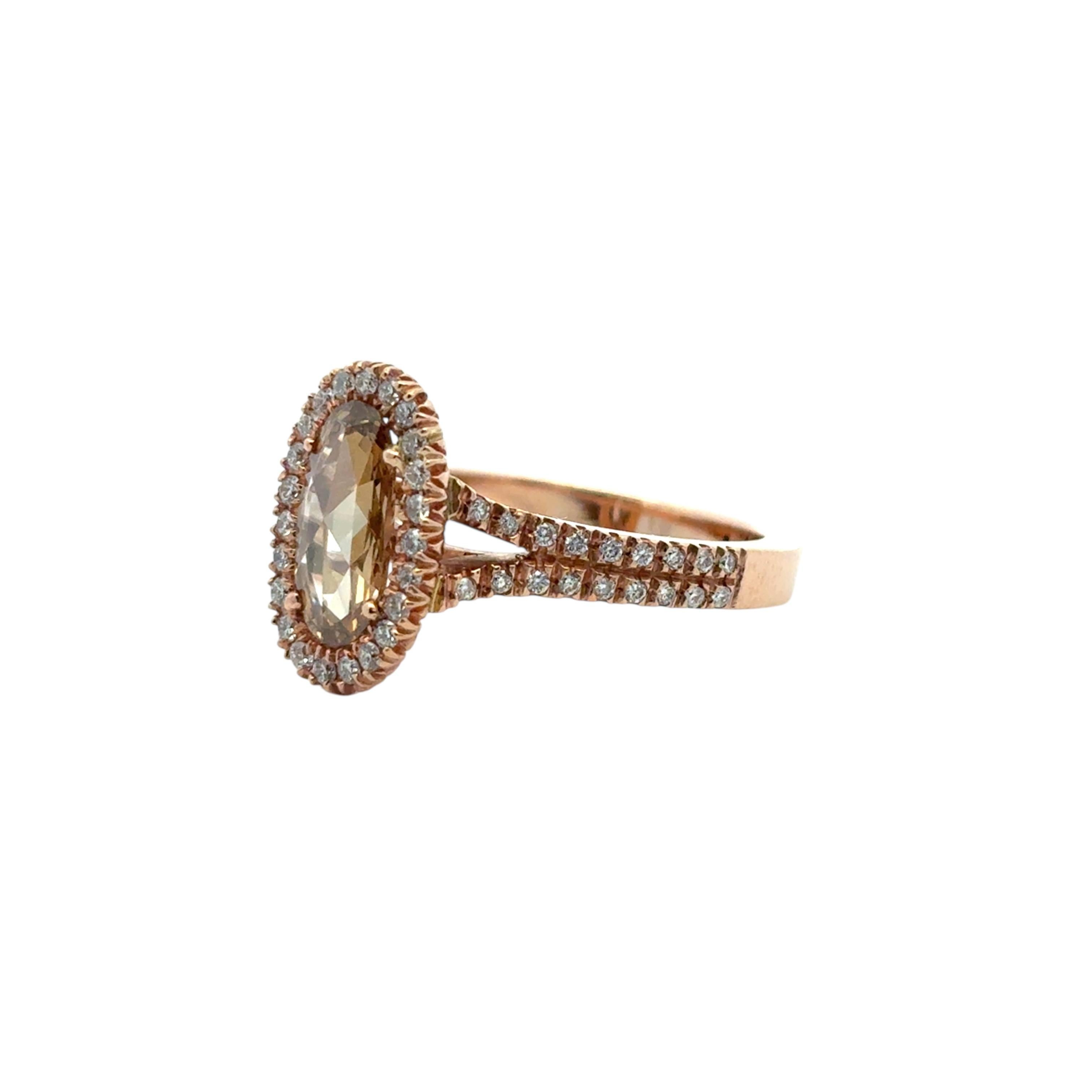 Oval Cut Diamond Halo Engagement Ring in vendita 7