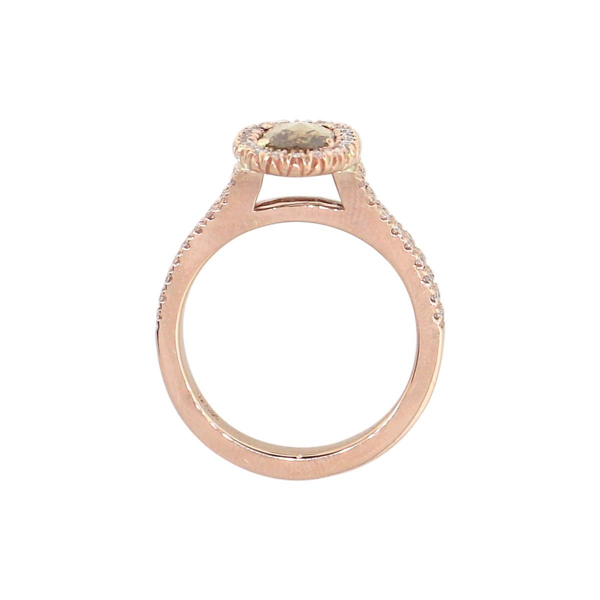Taglio ovale Oval Cut Diamond Halo Engagement Ring in vendita