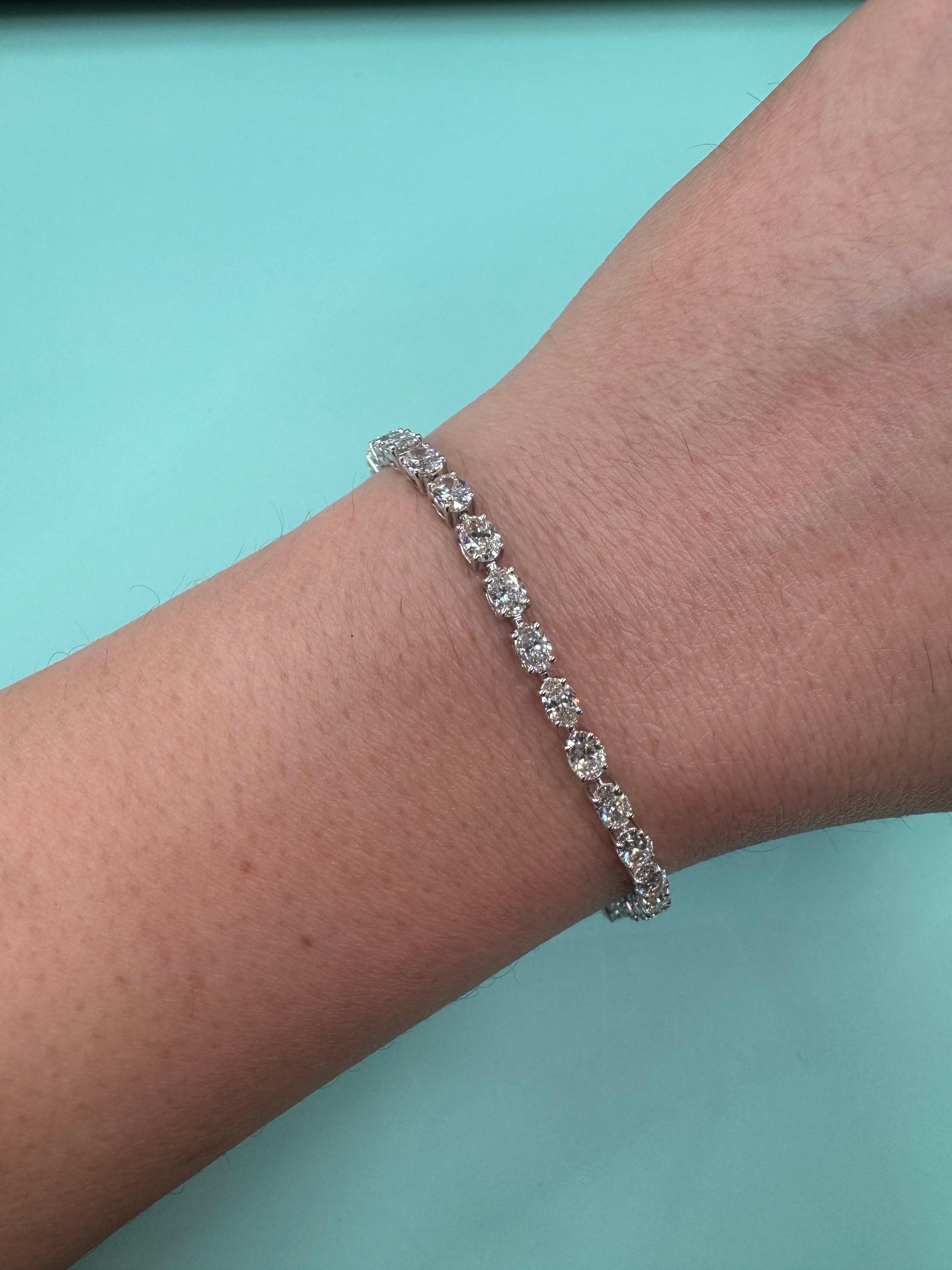 Contemporary Oval Cut Diamond Tennis Bracelet 6.62 Carats 14KT White Gold Average 0.19 Points For Sale