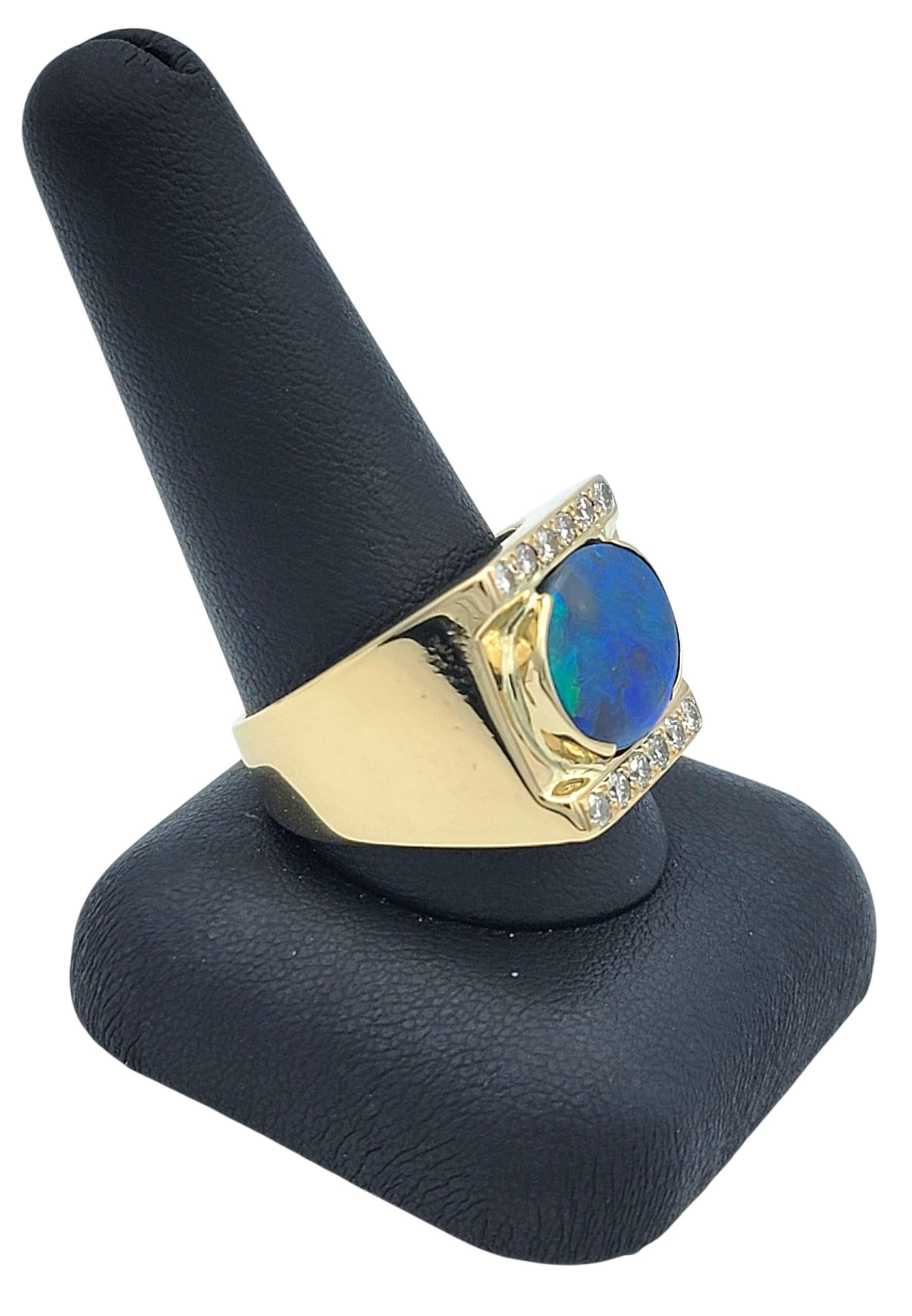 Bague cocktail en or jaune 14 carats avec opale noire de l'Est et de l'Ouest de taille ovale et diamants en vente 4