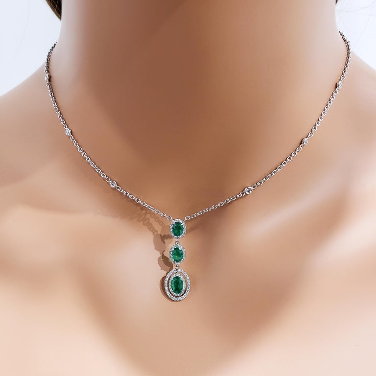 Oval Cut Emerald Diamond Halo Drop Pendant Necklace For Sale at 1stdibs