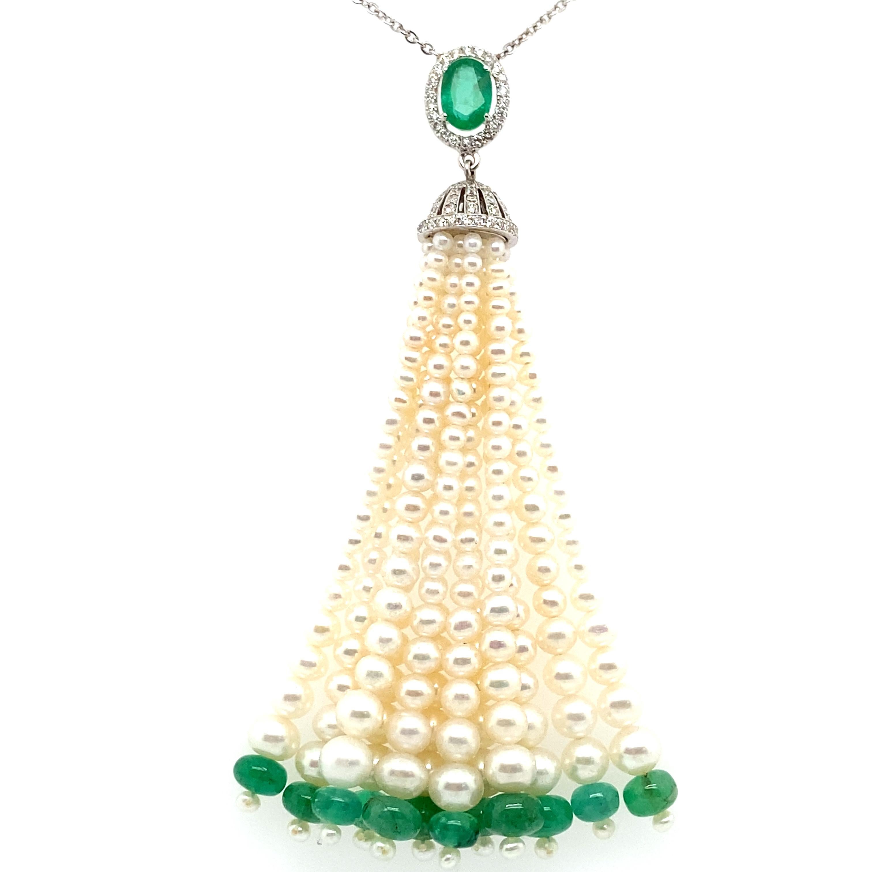 Halskette mit Quasten aus Gold mit Smaragd im Ovalschliff, Smaragdperlen, Perlen und weißen Diamanten (Zeitgenössisch) im Angebot
