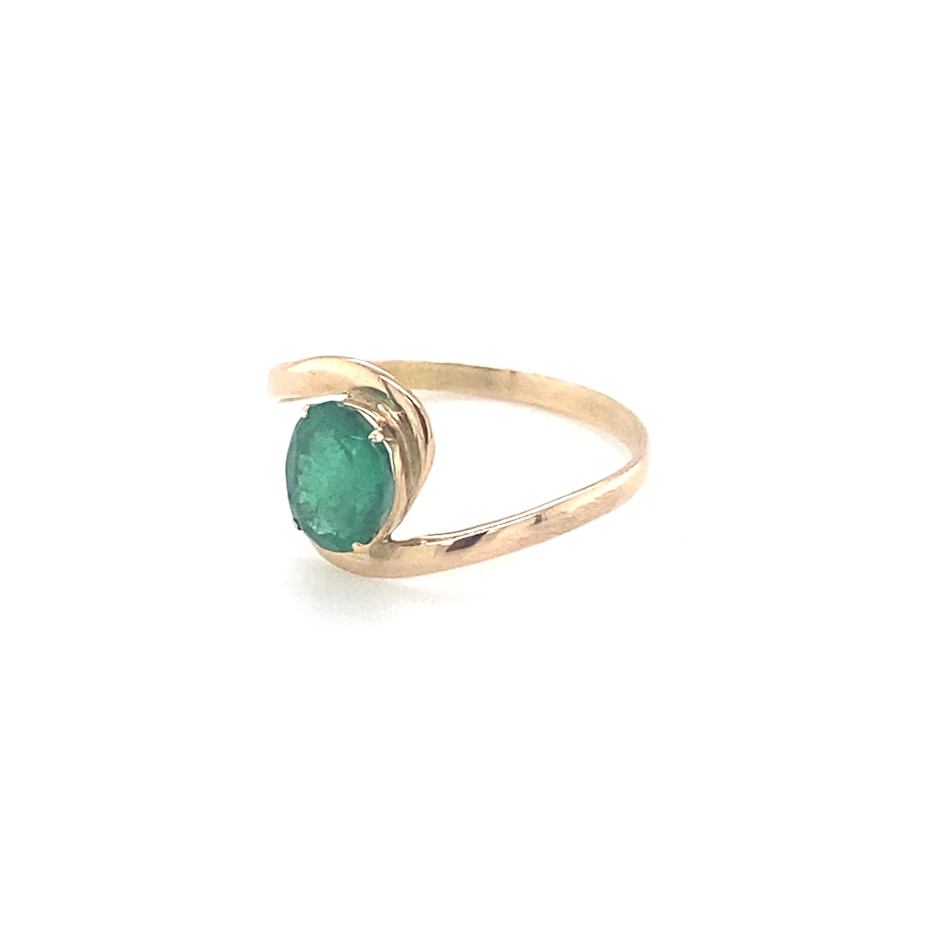 Oval Cut Emerald Yellow Gold Solitaire Ring For Sale 8
