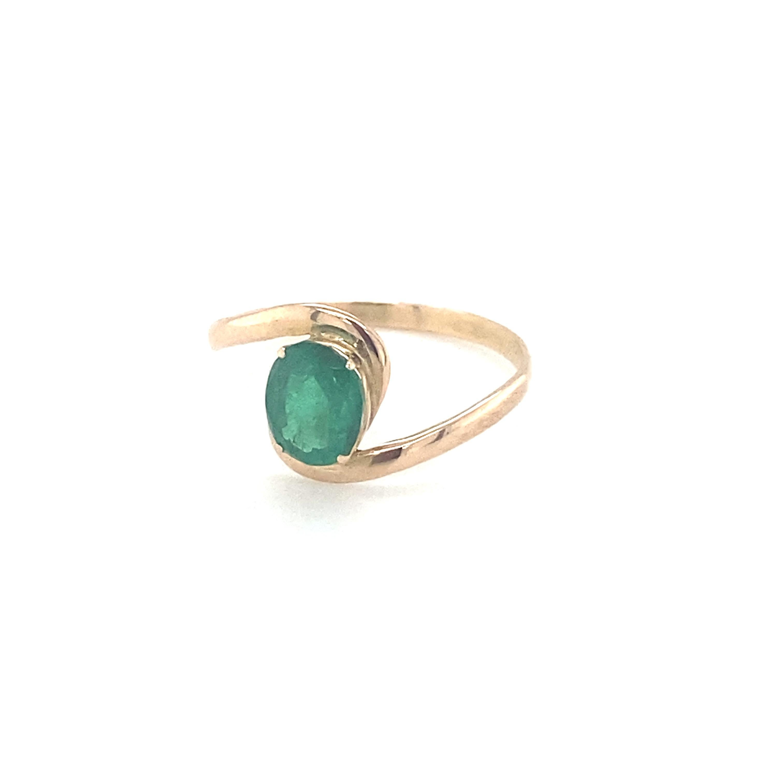 Oval Cut Emerald Yellow Gold Solitaire Ring For Sale 11