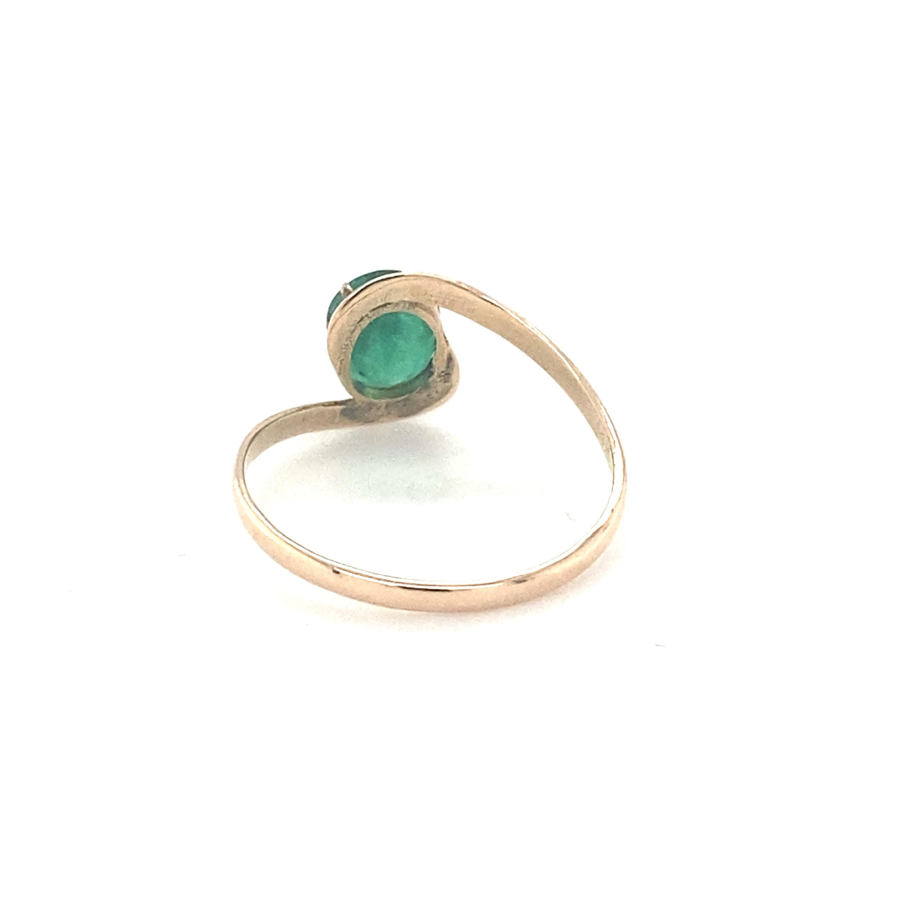 Oval Cut Emerald Yellow Gold Solitaire Ring For Sale 4