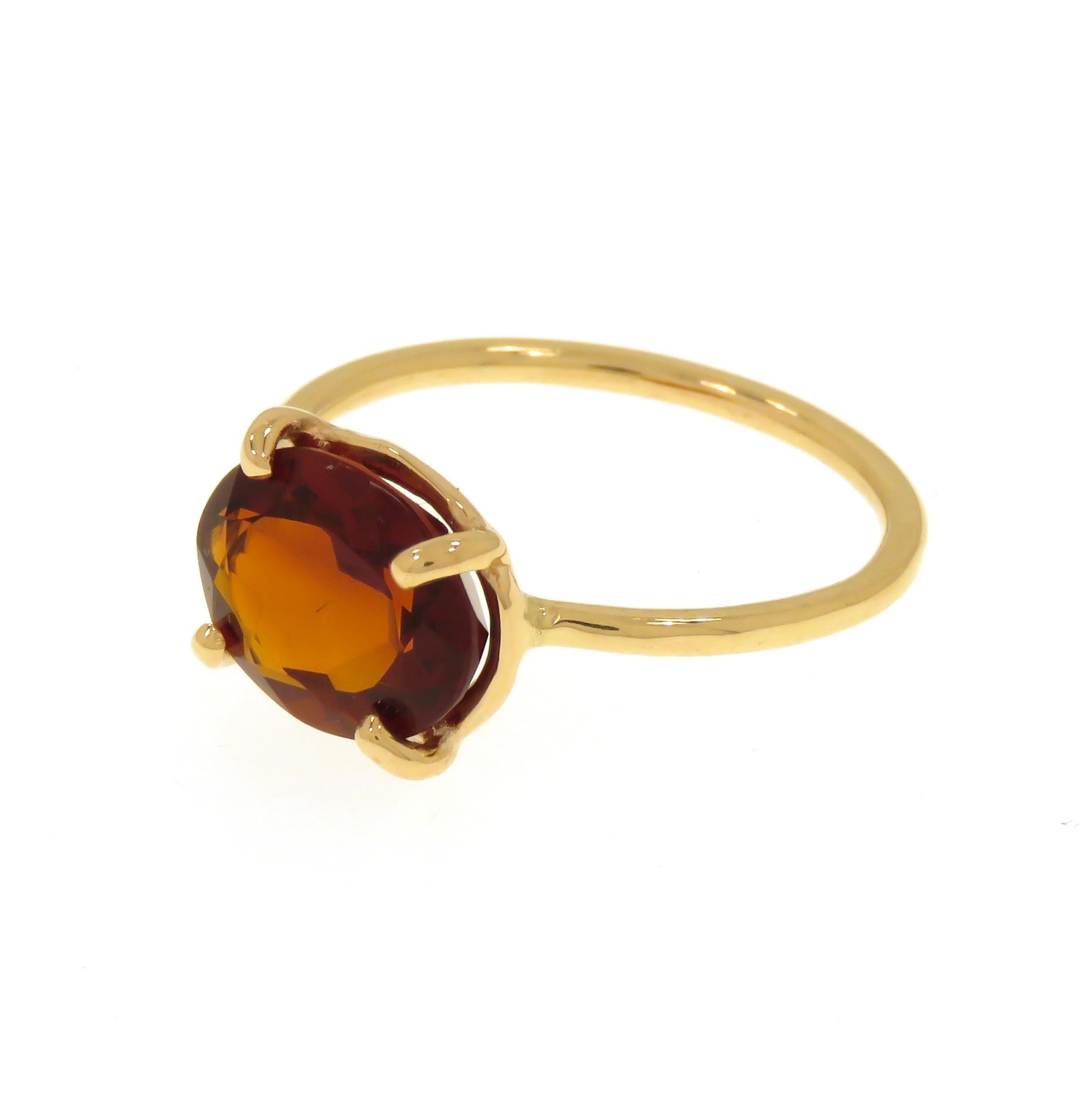 Oval Cut Garnet 9 Karat Rose Gold Ring Handcrafted in Italy In New Condition For Sale In Milano, IT