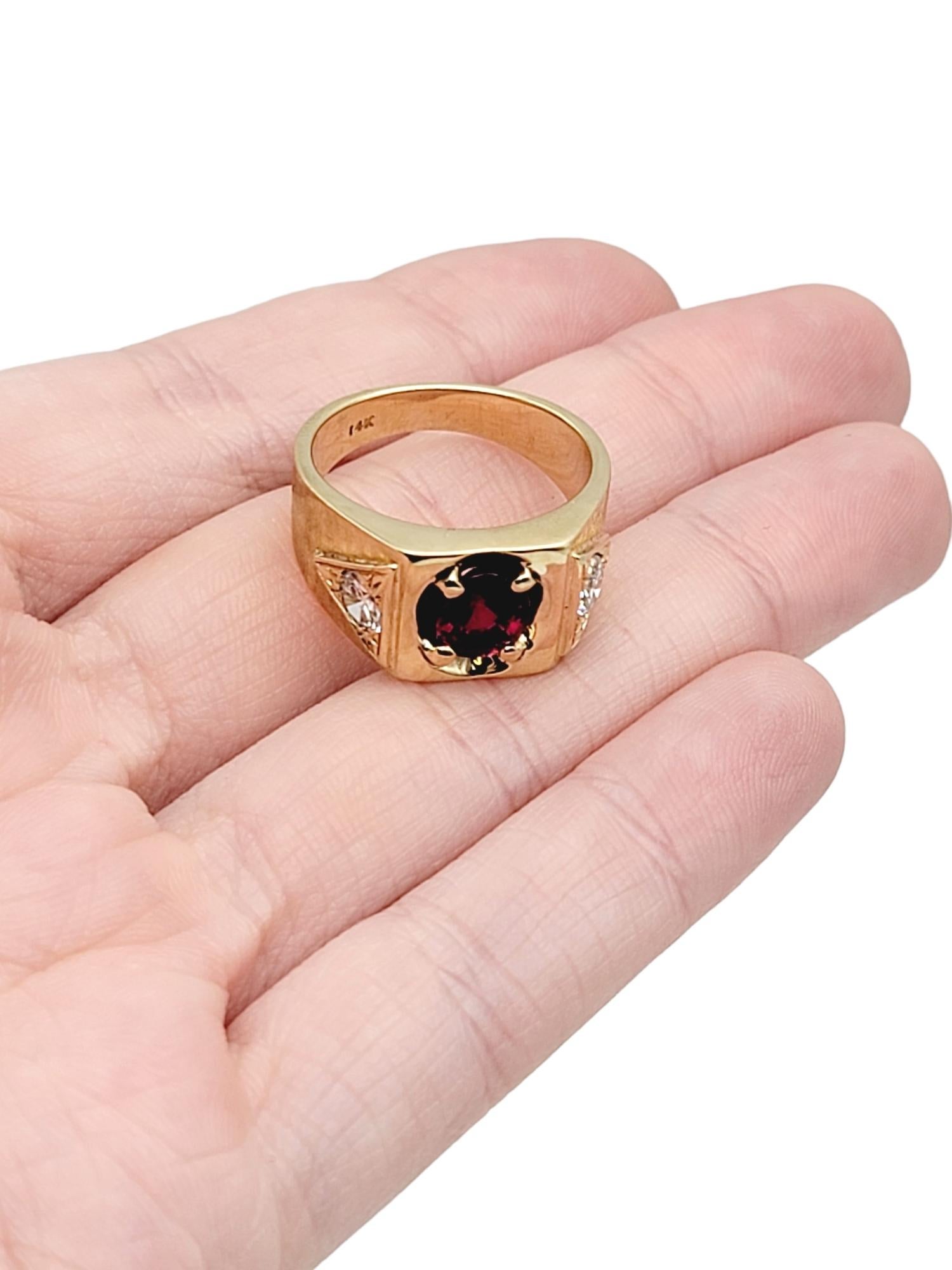 Oval Cut Garnet and Round Diamond Unisex Signet Style Ring 14 Karat Yellow Gold For Sale 11