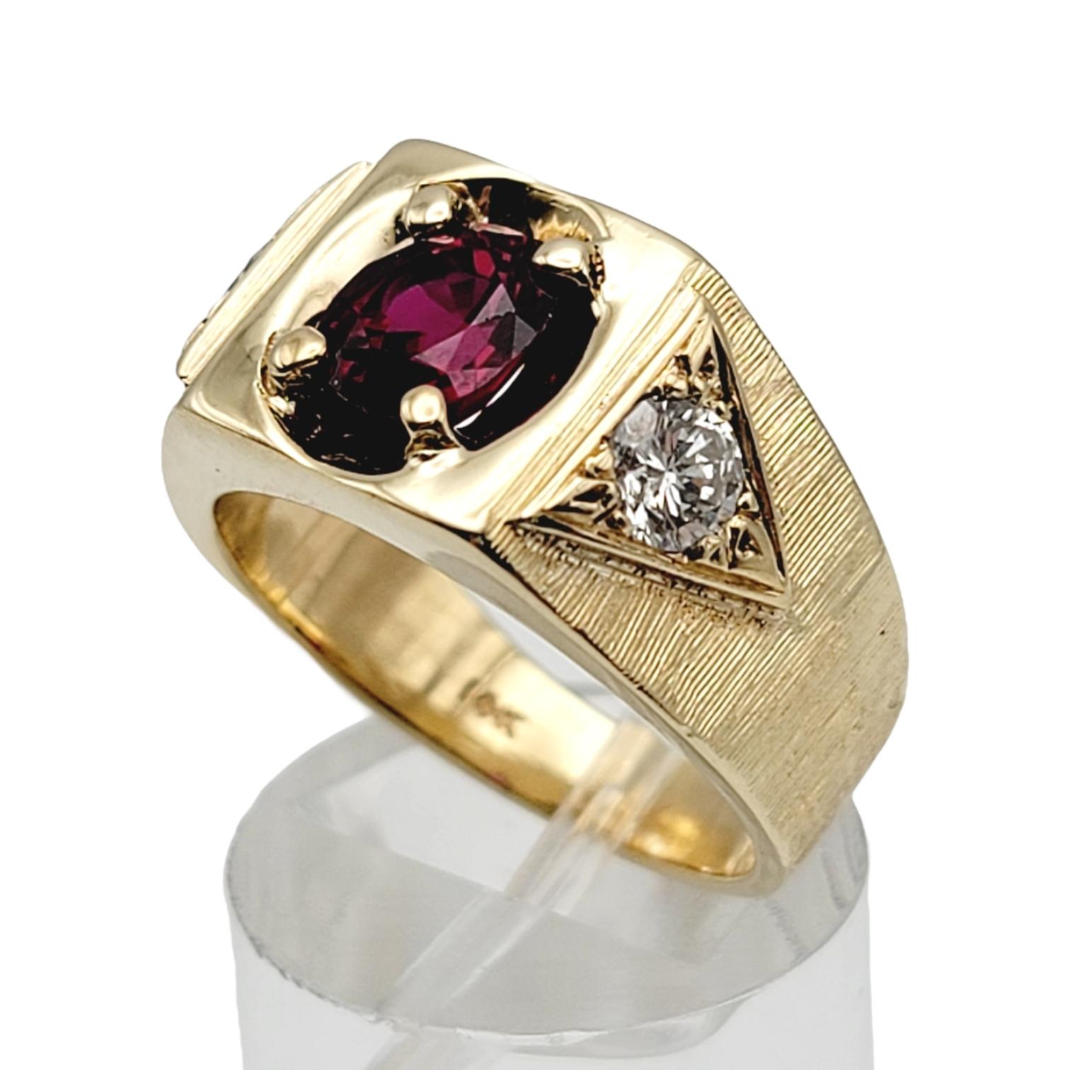 Oval Cut Garnet and Round Diamond Unisex Signet Style Ring 14 Karat Yellow Gold For Sale 4