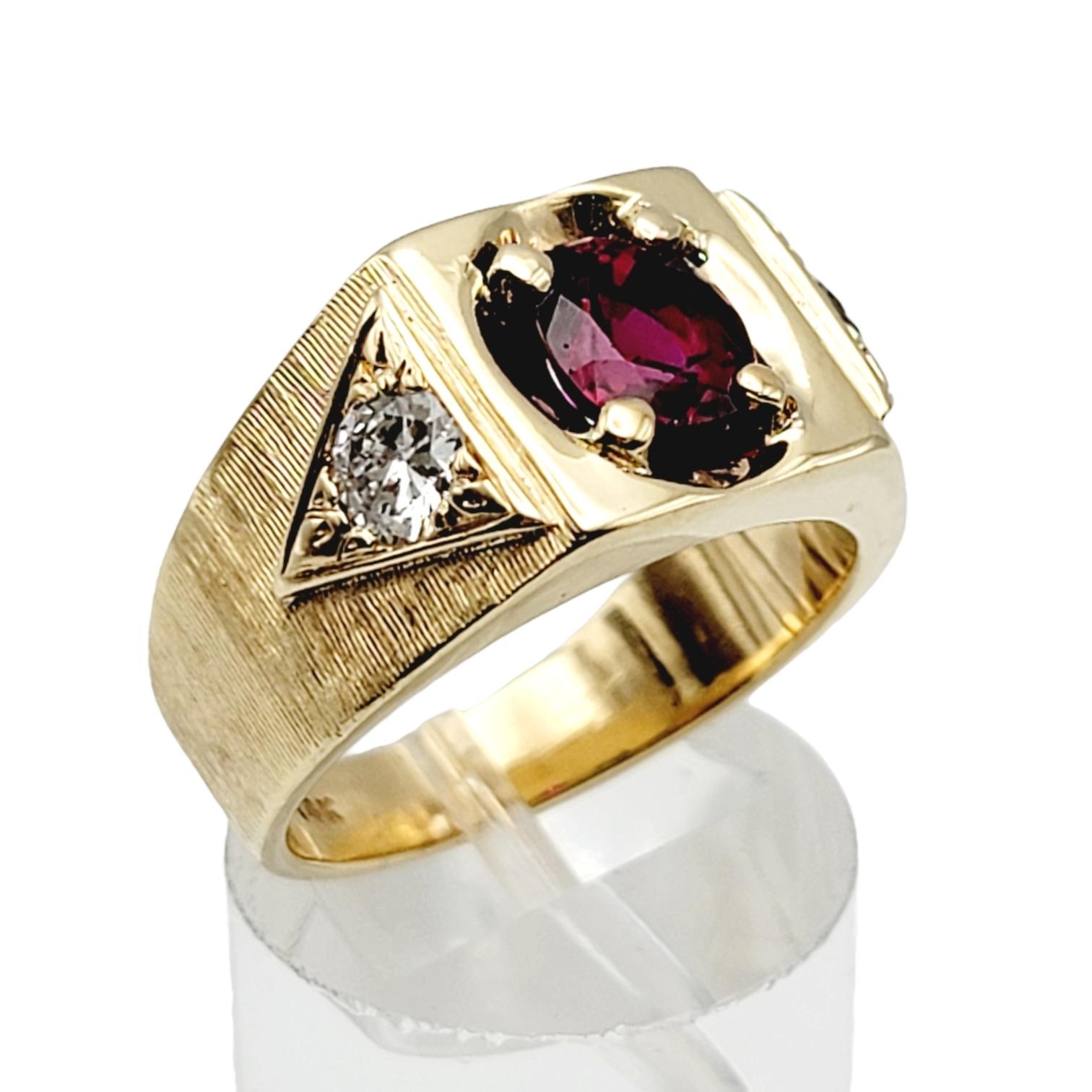 Oval Cut Garnet and Round Diamond Unisex Signet Style Ring 14 Karat Yellow Gold For Sale 5