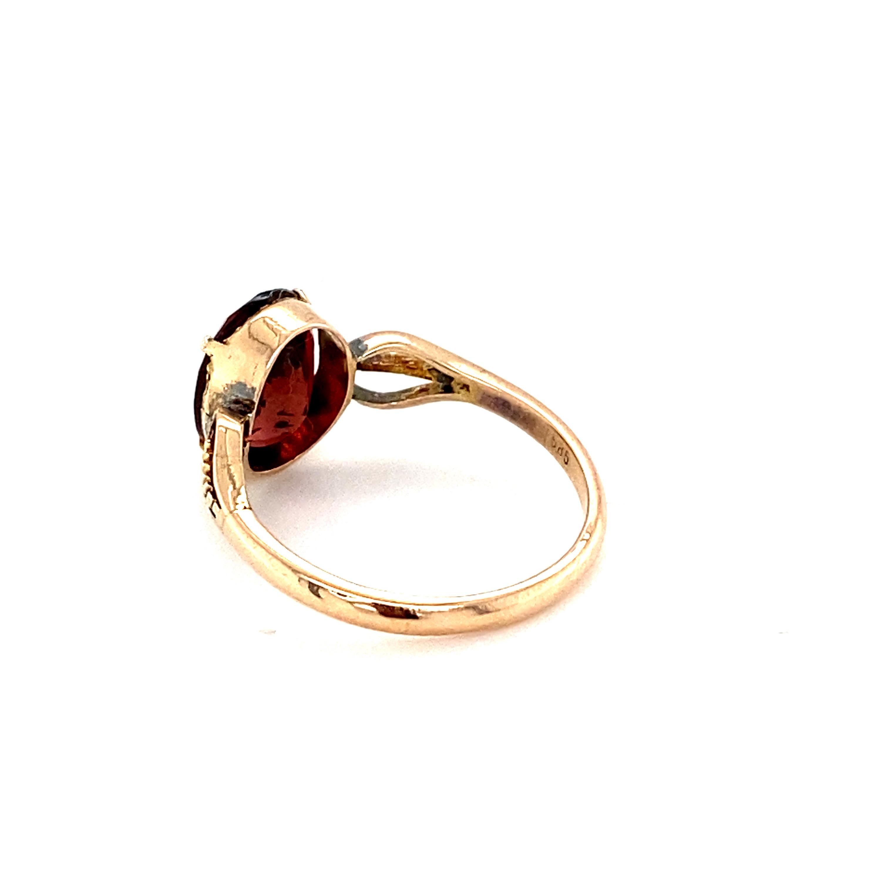 Oval Cut Garnet Yellow Gold Solitaire Ring For Sale 5