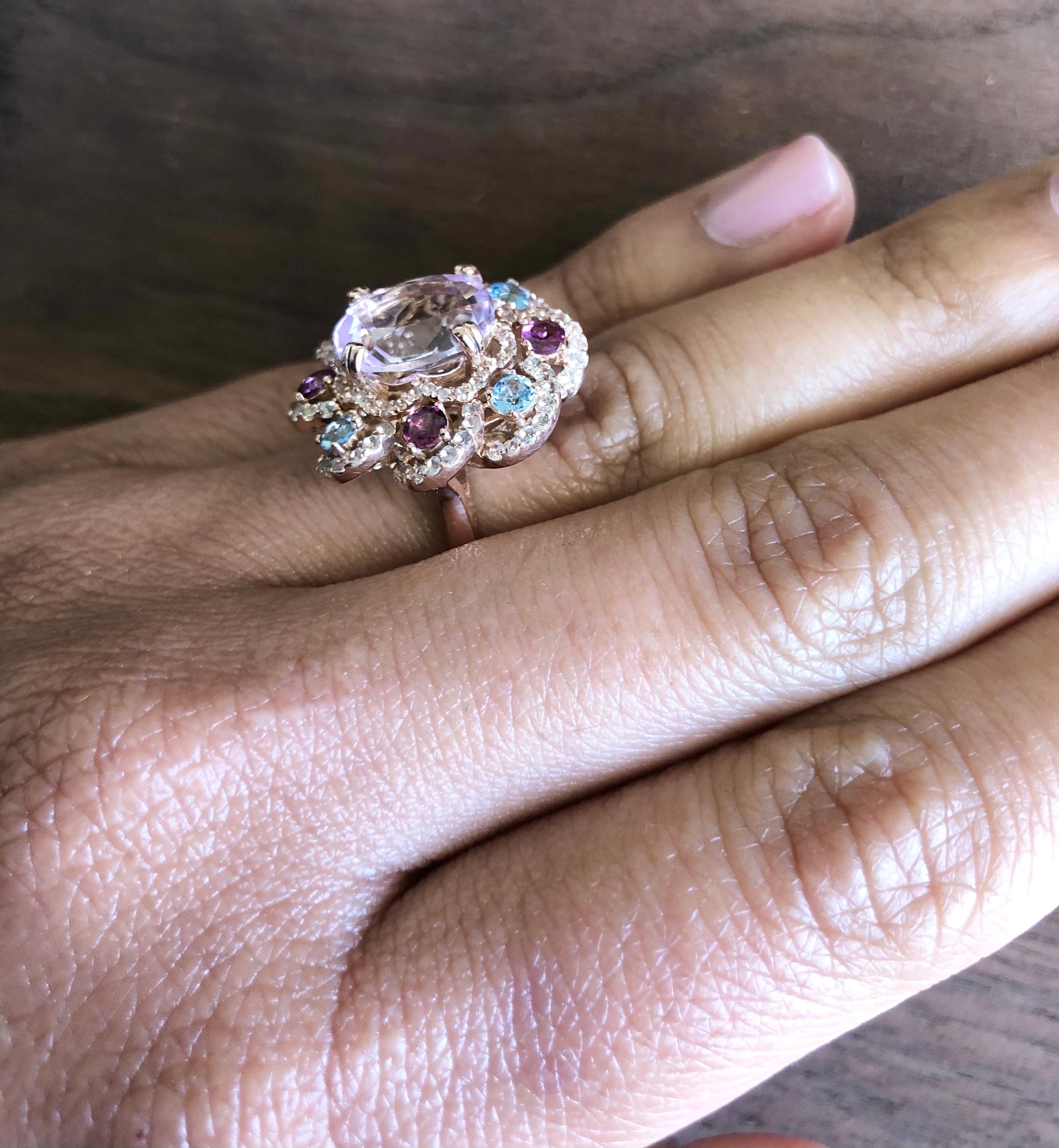 6.01 Carat Kunzite Topaz Garnet Sapphire Rose Gold Cocktail Ring In New Condition In Los Angeles, CA