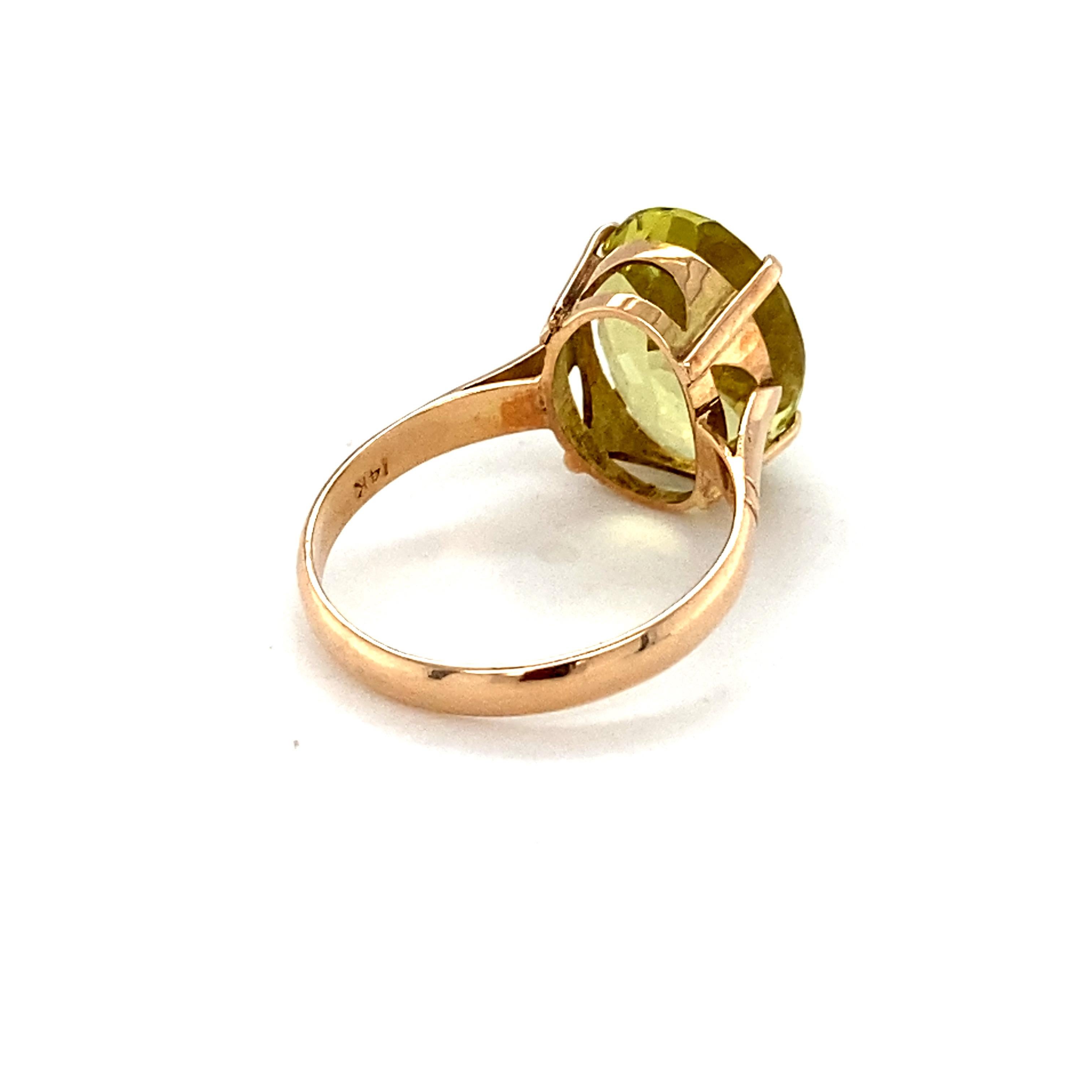 Oval Cut Lemon Topaz Yellow Gold Solitaire Ring For Sale 2