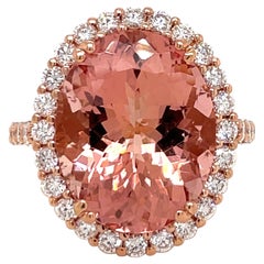 Anillo de cóctel con halo de diamantes Morganita talla oval 12,99 quilates Oro rosa de 18 quilates