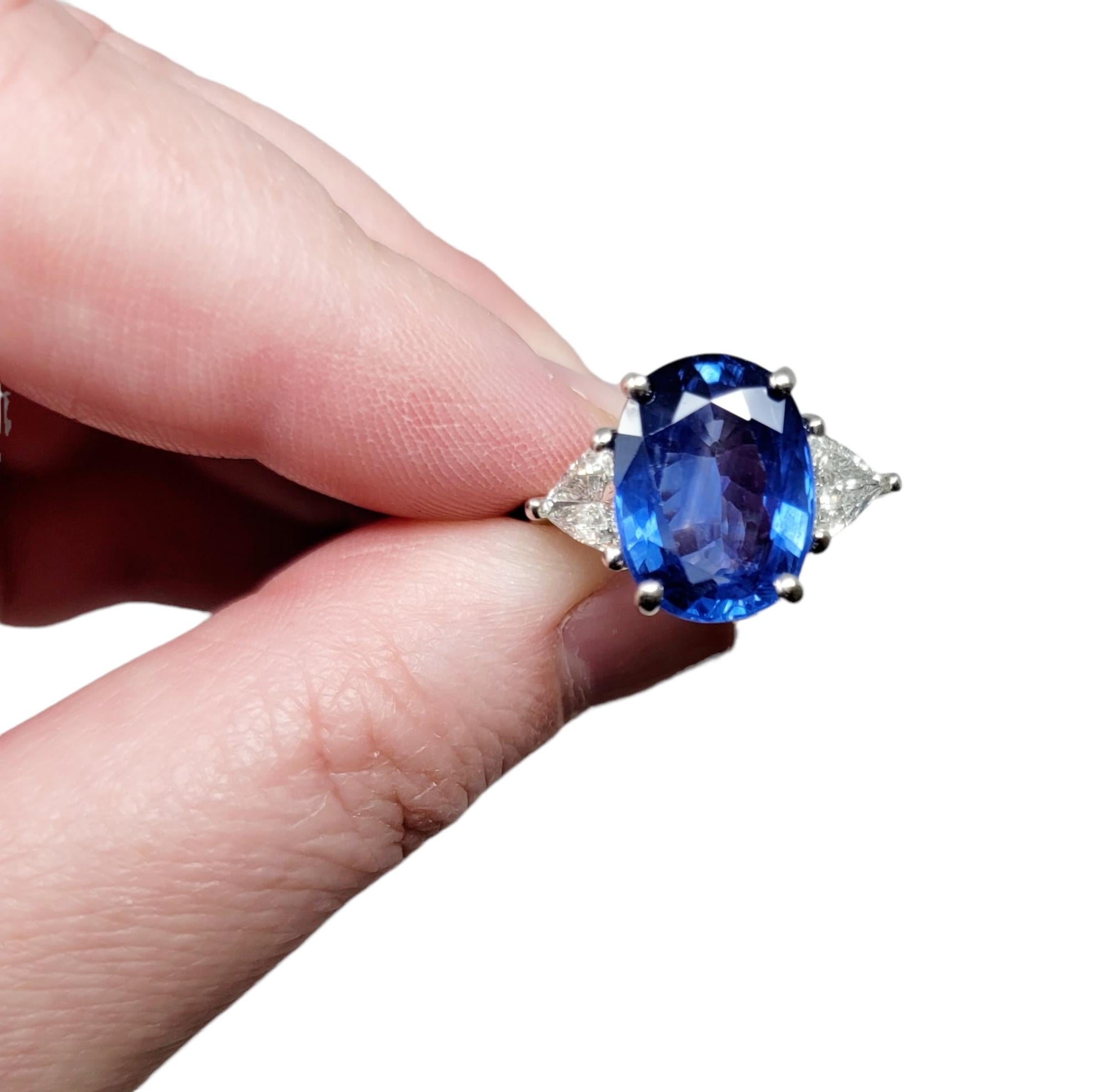 Oval Cut Natural Ceylon Blue Sapphire and Trillion Diamond Platinum 3 Stone Ring For Sale 5
