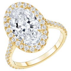 Stephanie's Oval Cut Halo Engagement Ring
