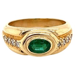 Oval Cut Natural Emerald and Round Diamond Gold Unisex Ring