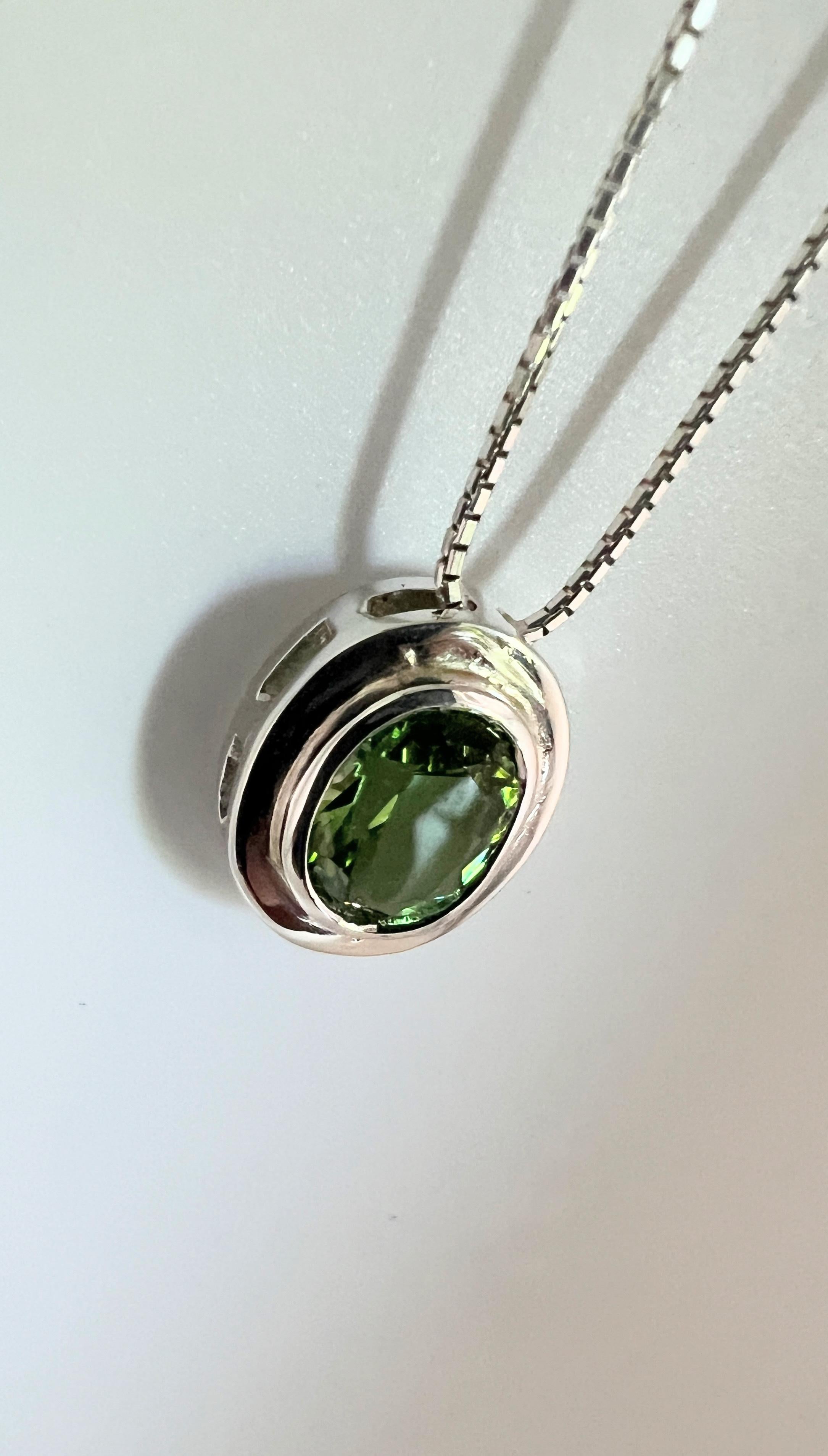 Oval Cut Natural Rare Green Citrine Pendant Necklace For Sale 1