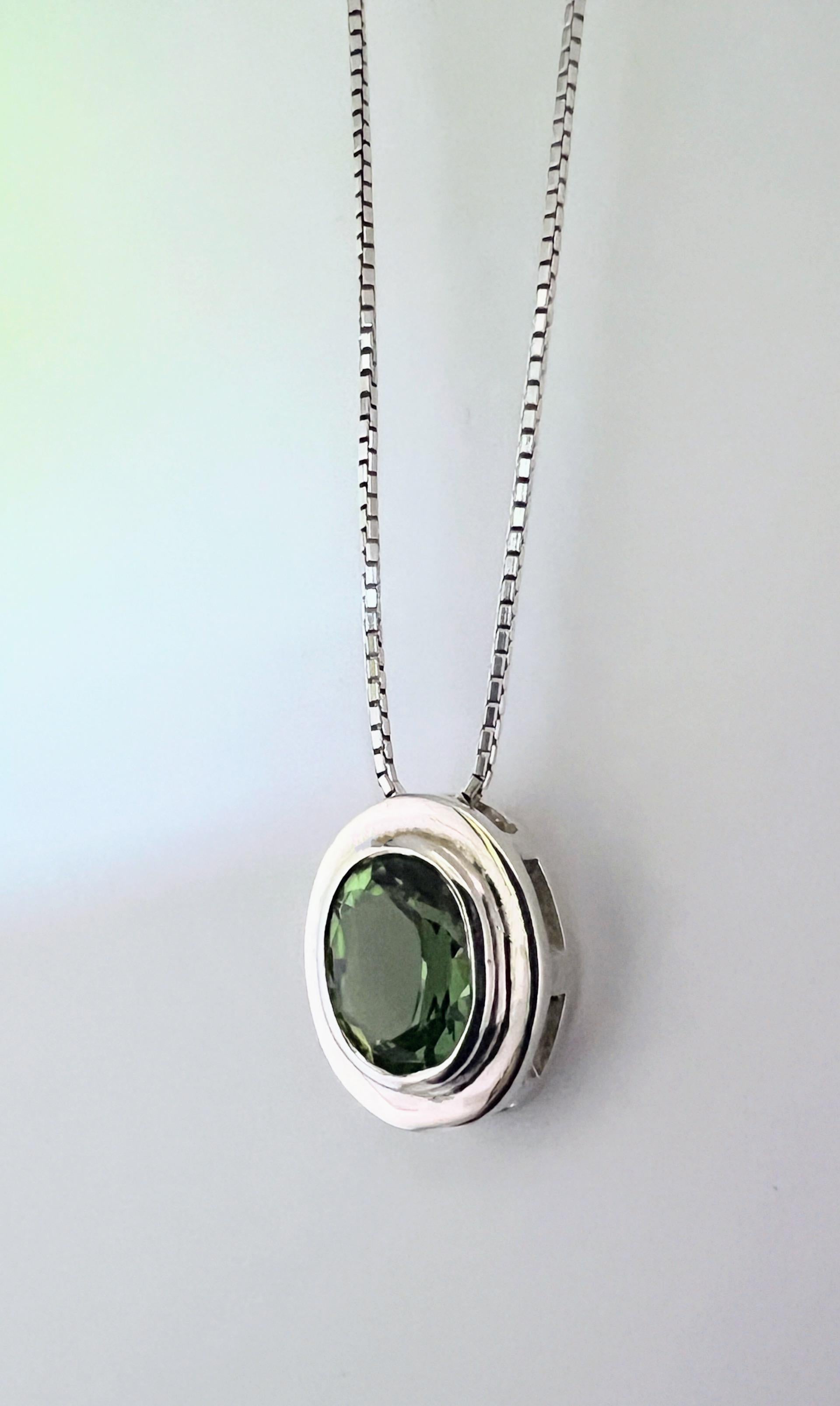 Oval Cut Natural Rare Green Citrine Pendant Necklace For Sale 2