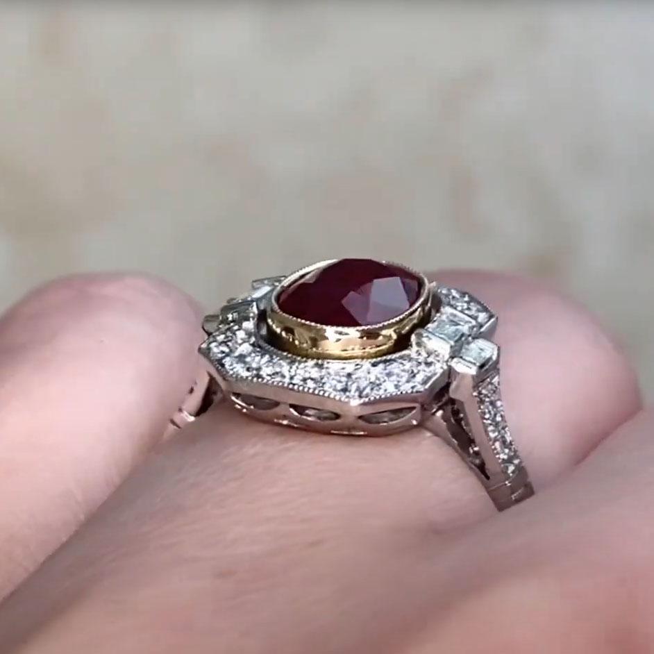 Ring mit natürlichem Rubin im Ovalschliff (ca. 1,60 Karat), Platin & 18k Gelbgold im Angebot 1