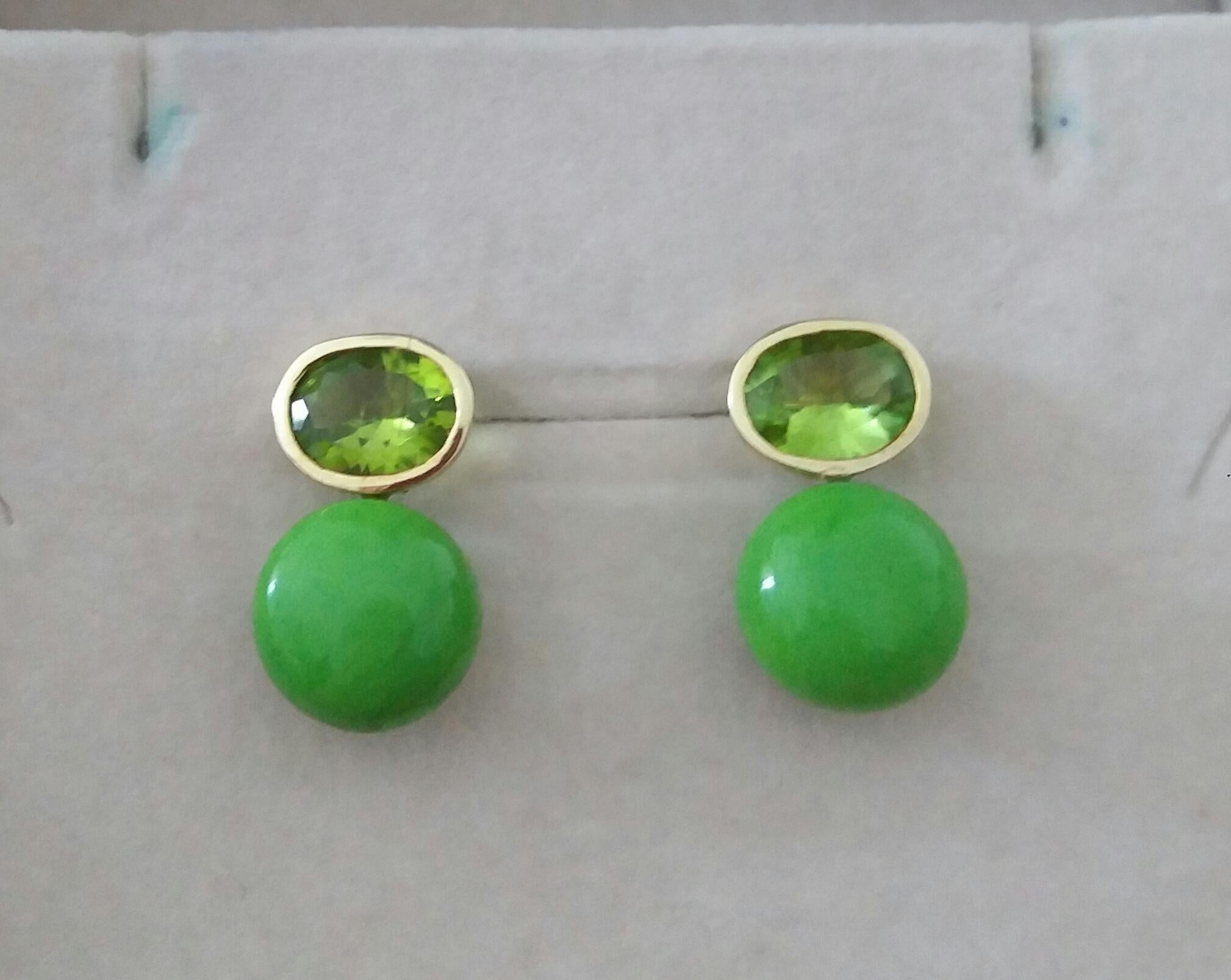 Oval Cut Peridot Turkmenistan Green Turquoise Round Cab 14K Yellow Gold Earrings For Sale 2