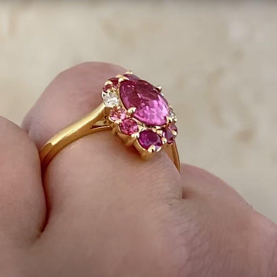 da uomo o donna Anello a grappolo con tormalina rosa taglio ovale (circa 1,90 carati), platino in vendita