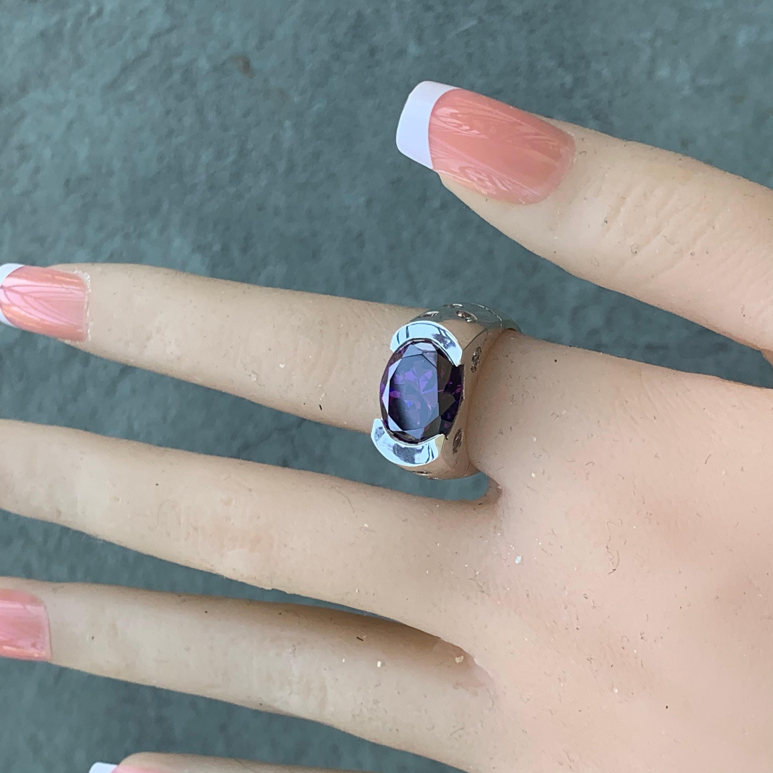 Oval Cut Purple Gemstone Ring, 6 Carat TW In New Condition For Sale In West Hollywood, CA