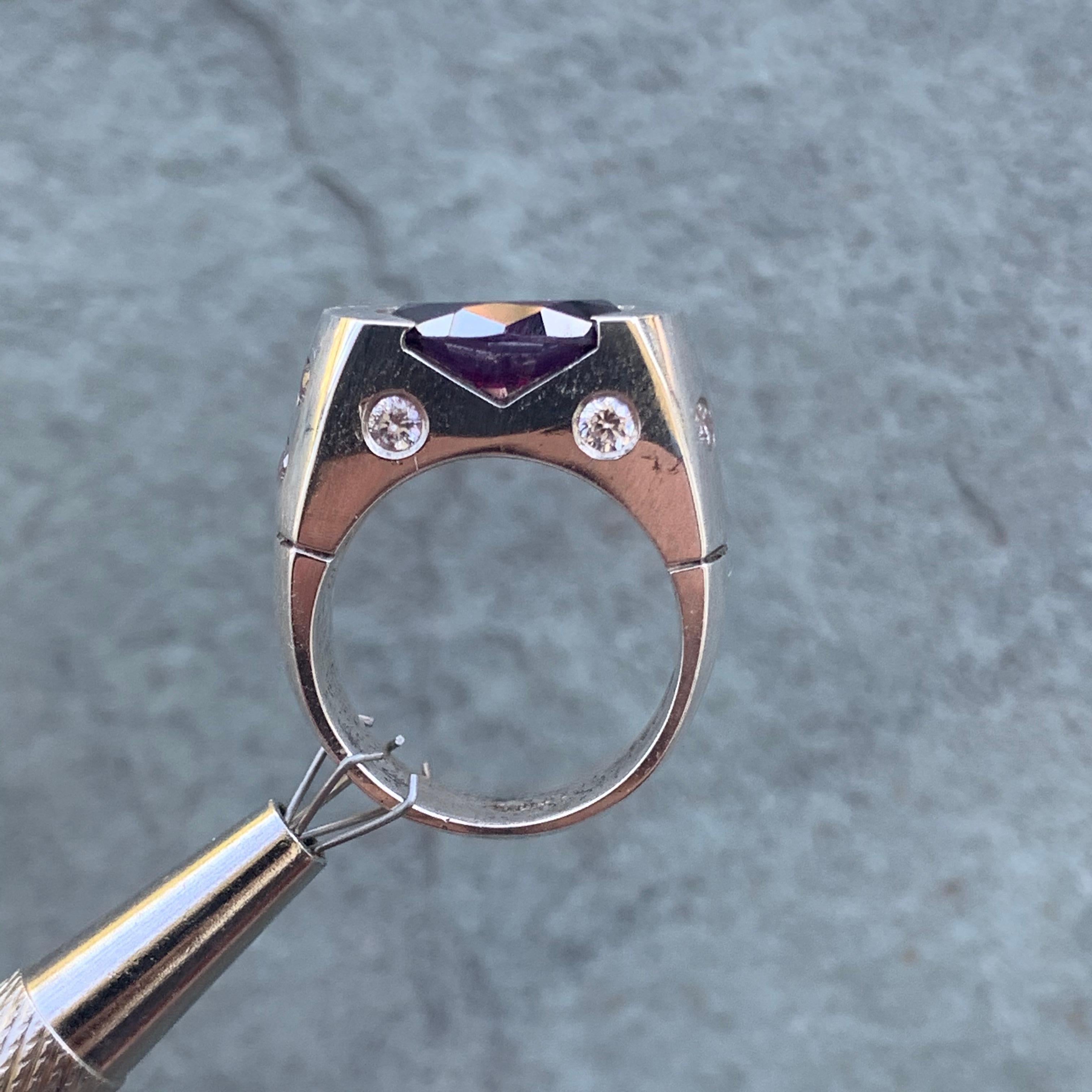 Oval Cut Purple Gemstone Ring, 6 Carat TW For Sale 1
