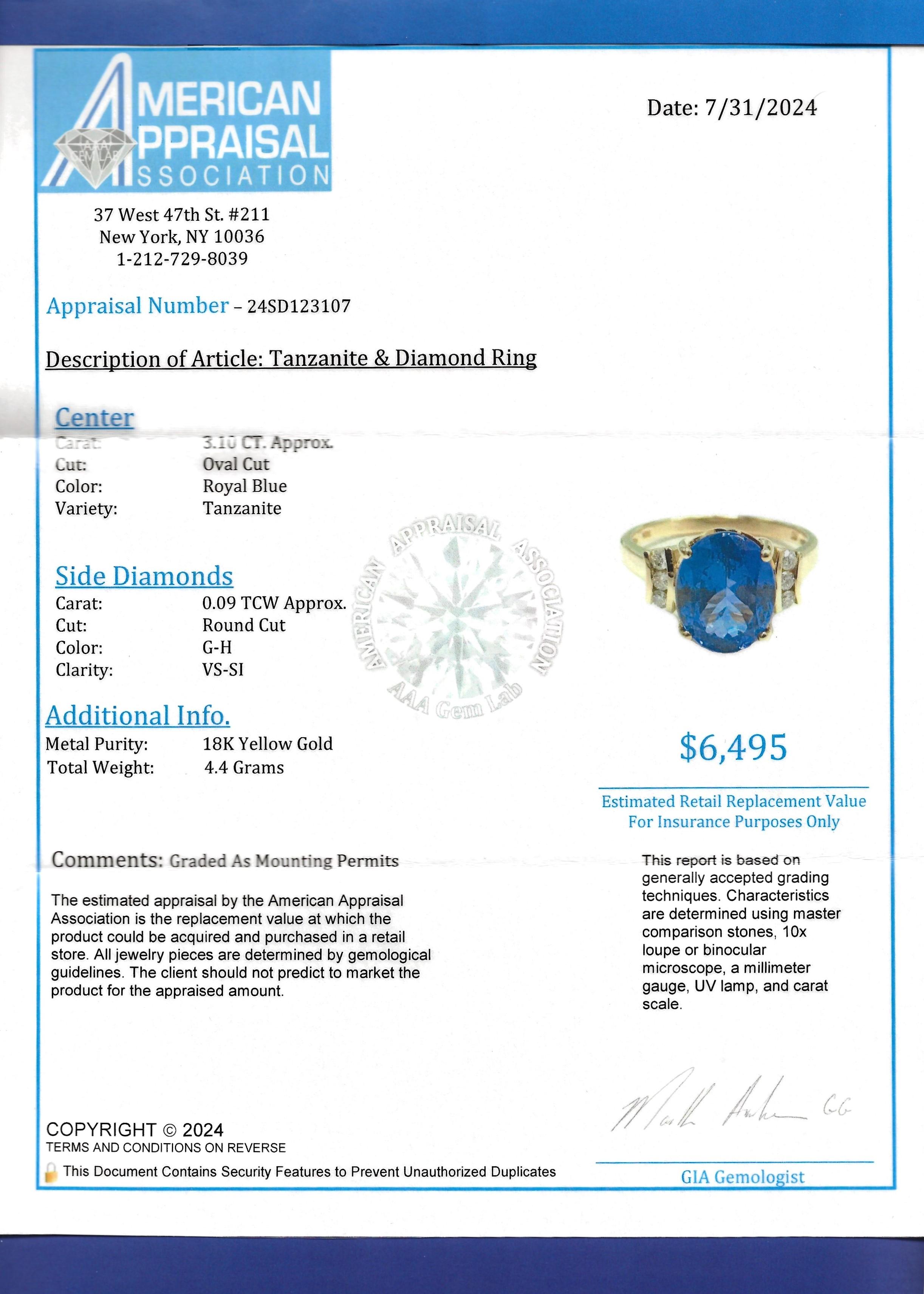 Bague en or jaune poli 18 carats avec tanzanite bleu roi de taille ovale et diamants en vente 6