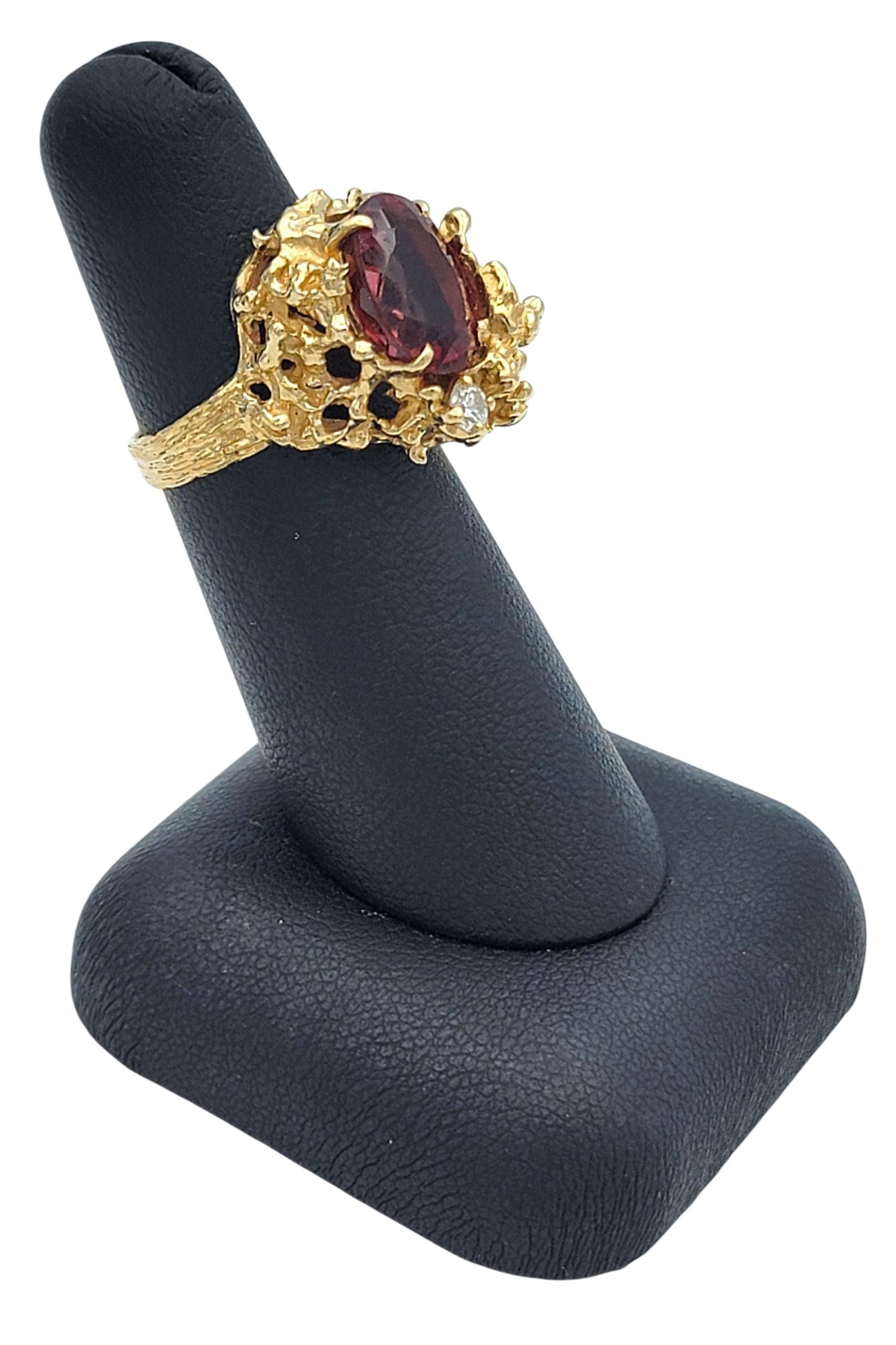 Ovaler Rubellit-Turmalin-Cocktailring mit Diamant aus 14 Karat Gelbgold im Angebot 5