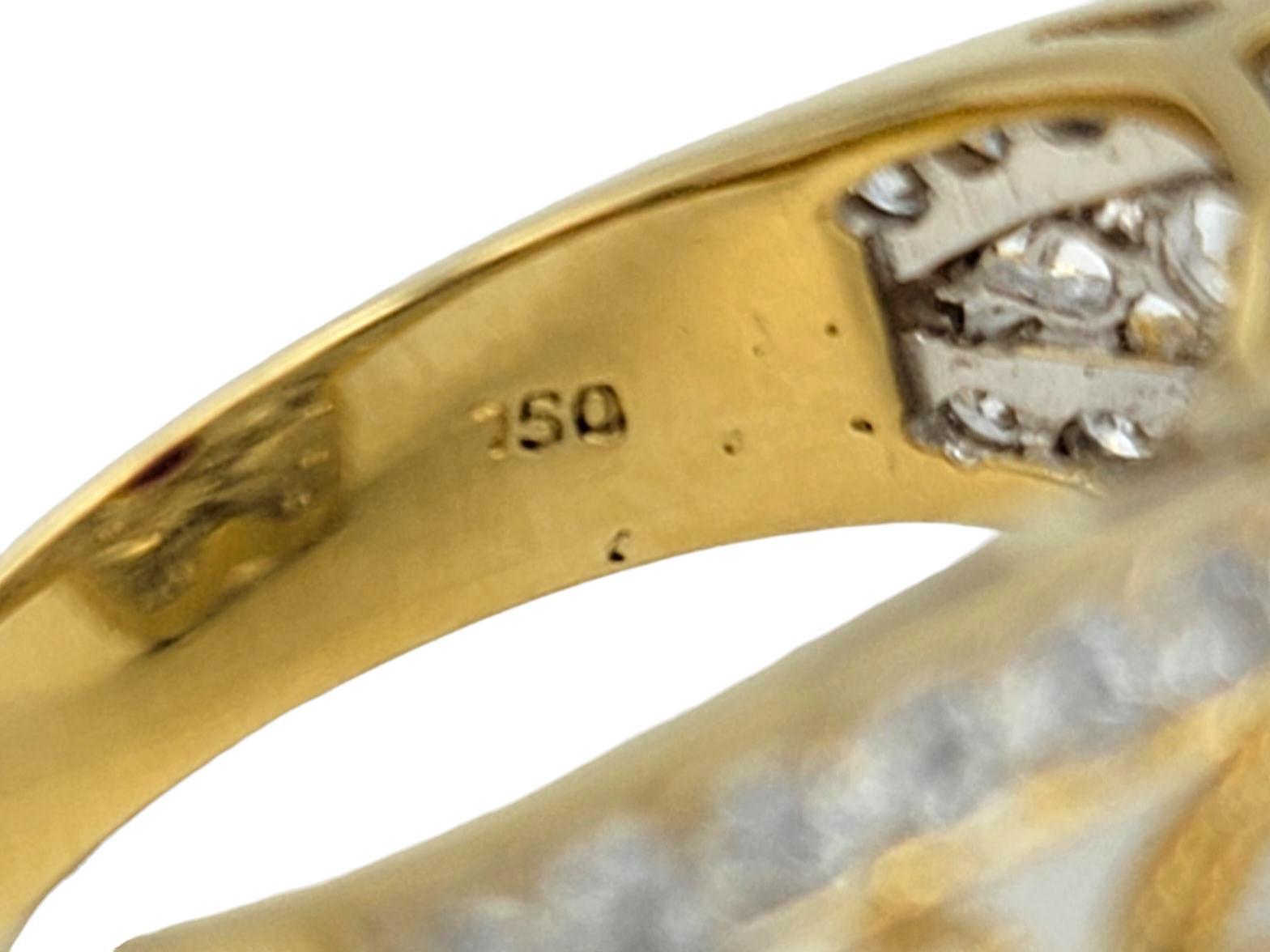 Bague de cocktail en or jaune 18 carats avec motif de cœur en rubis et diamants de taille ovale Pour femmes en vente