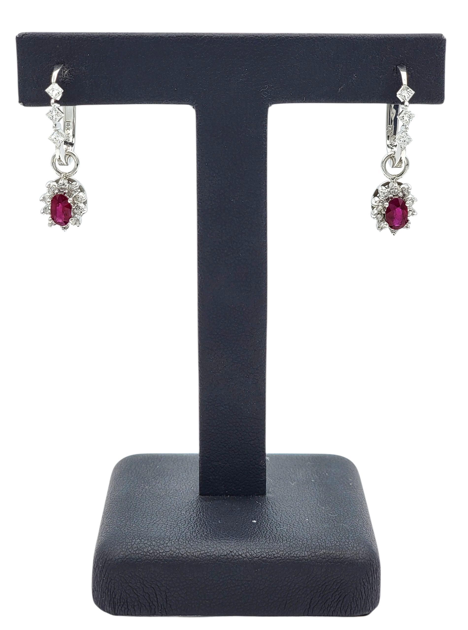 Boucles d'oreilles convertibles pendantes en or 14 carats avec rubis de taille ovale et diamants multiples en vente 3