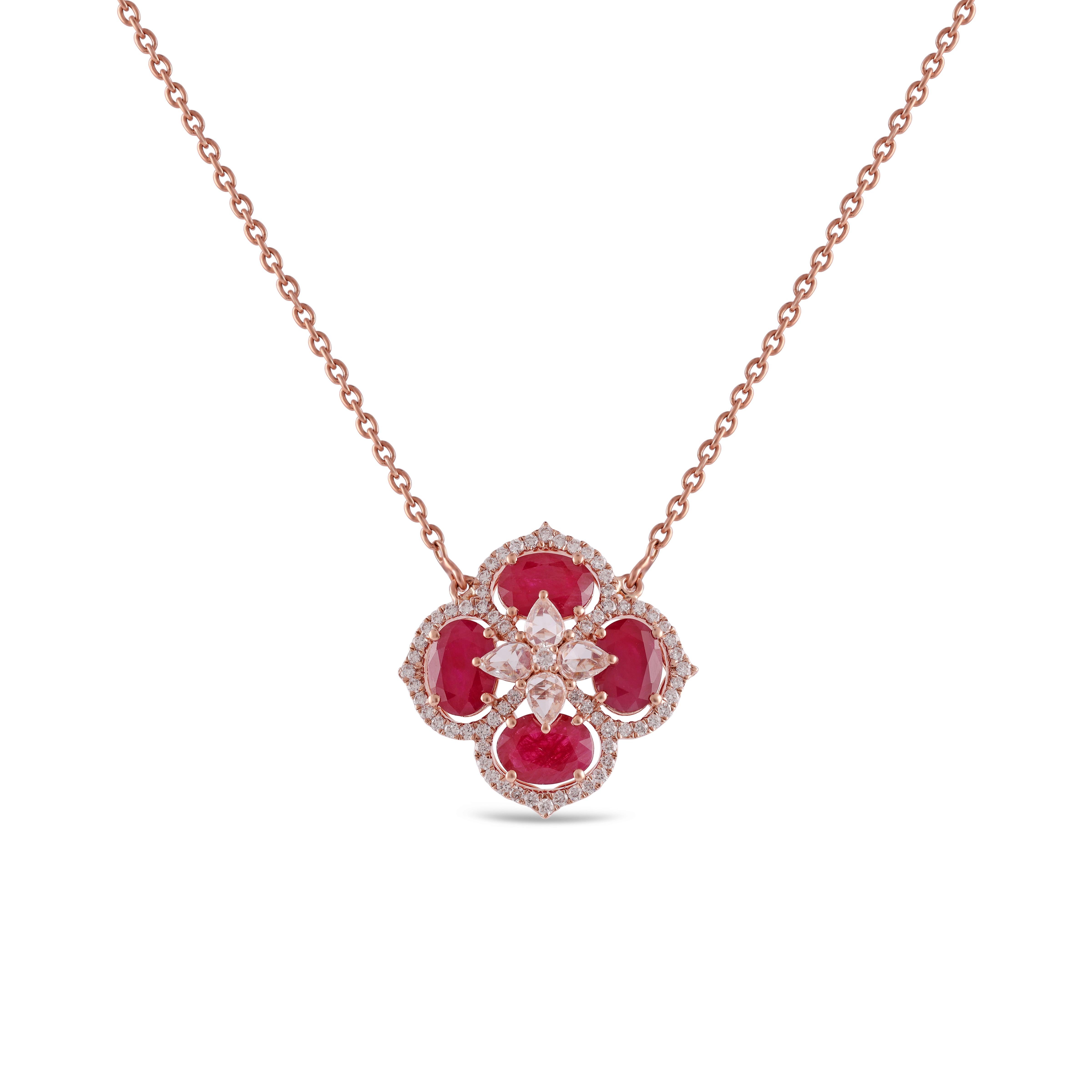 Moderne  Collier pendentif en or 18 carats avec diamant et rubis de taille ovale en vente