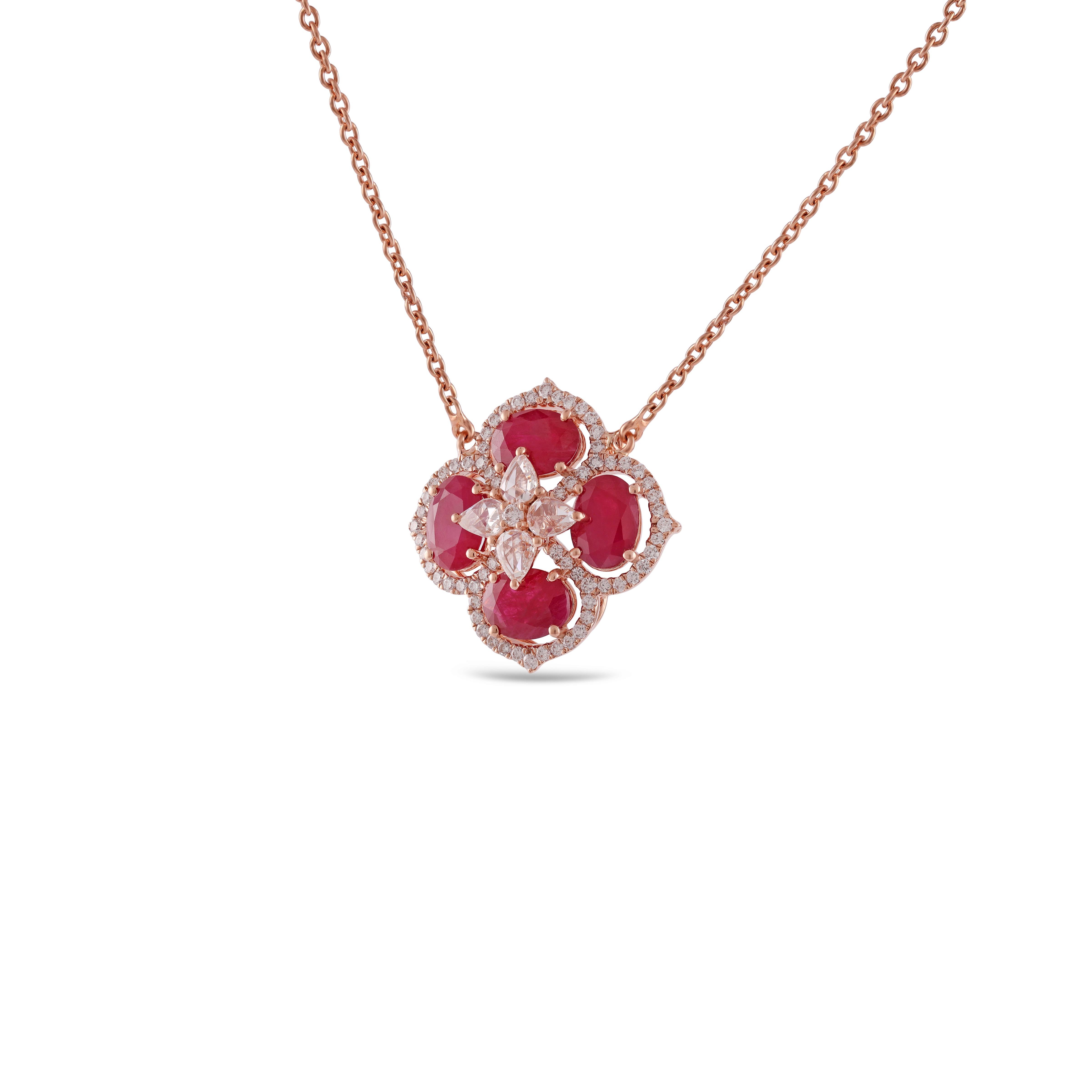  Oval Cut Ruby Pendant Necklace in 18 Karat Gold with Diamond In New Condition For Sale In Jaipur, Rajasthan